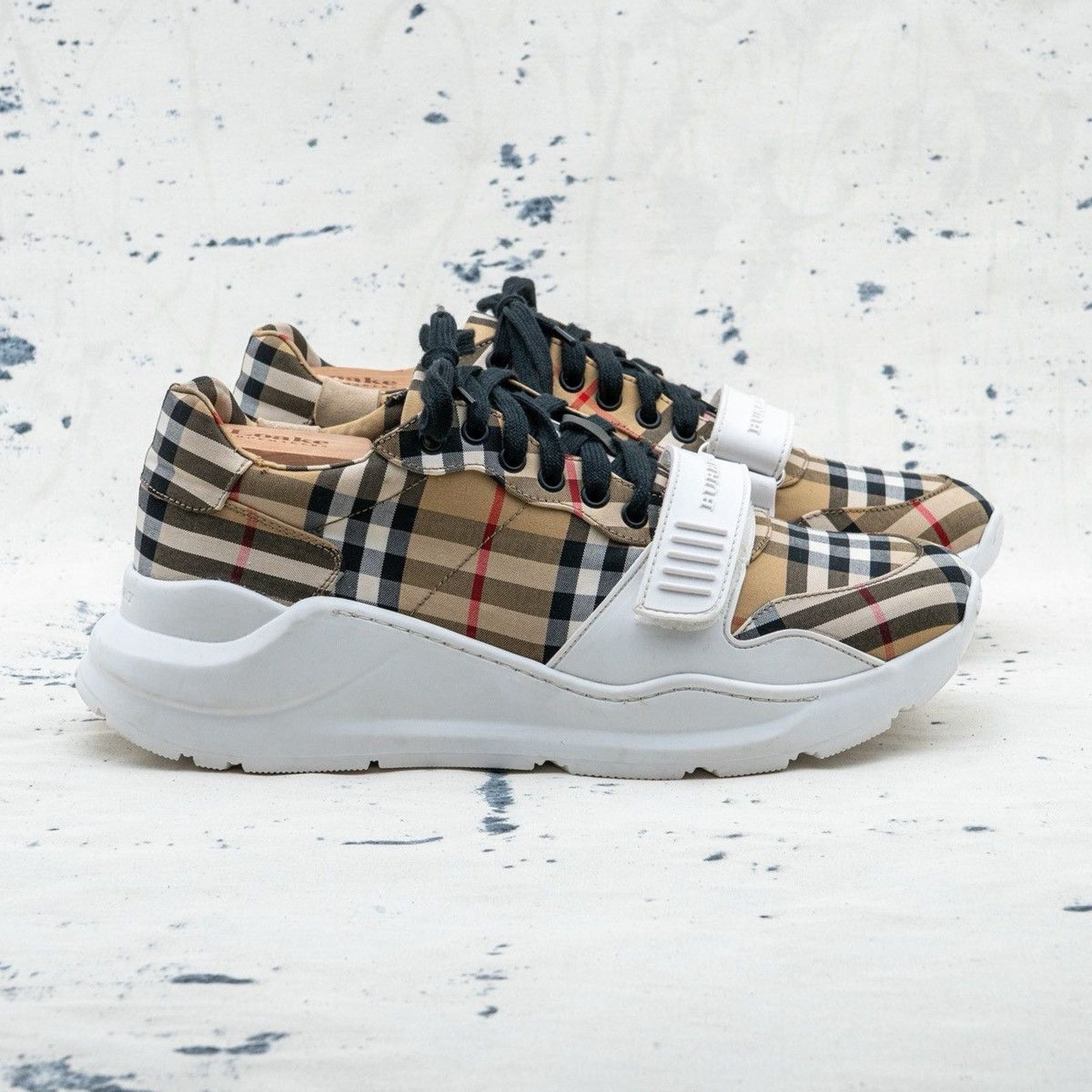 Burberry Burberry men’s check monogram vintage logo sneakers Size US 9.5 / EU 42-43 - 3 Thumbnail