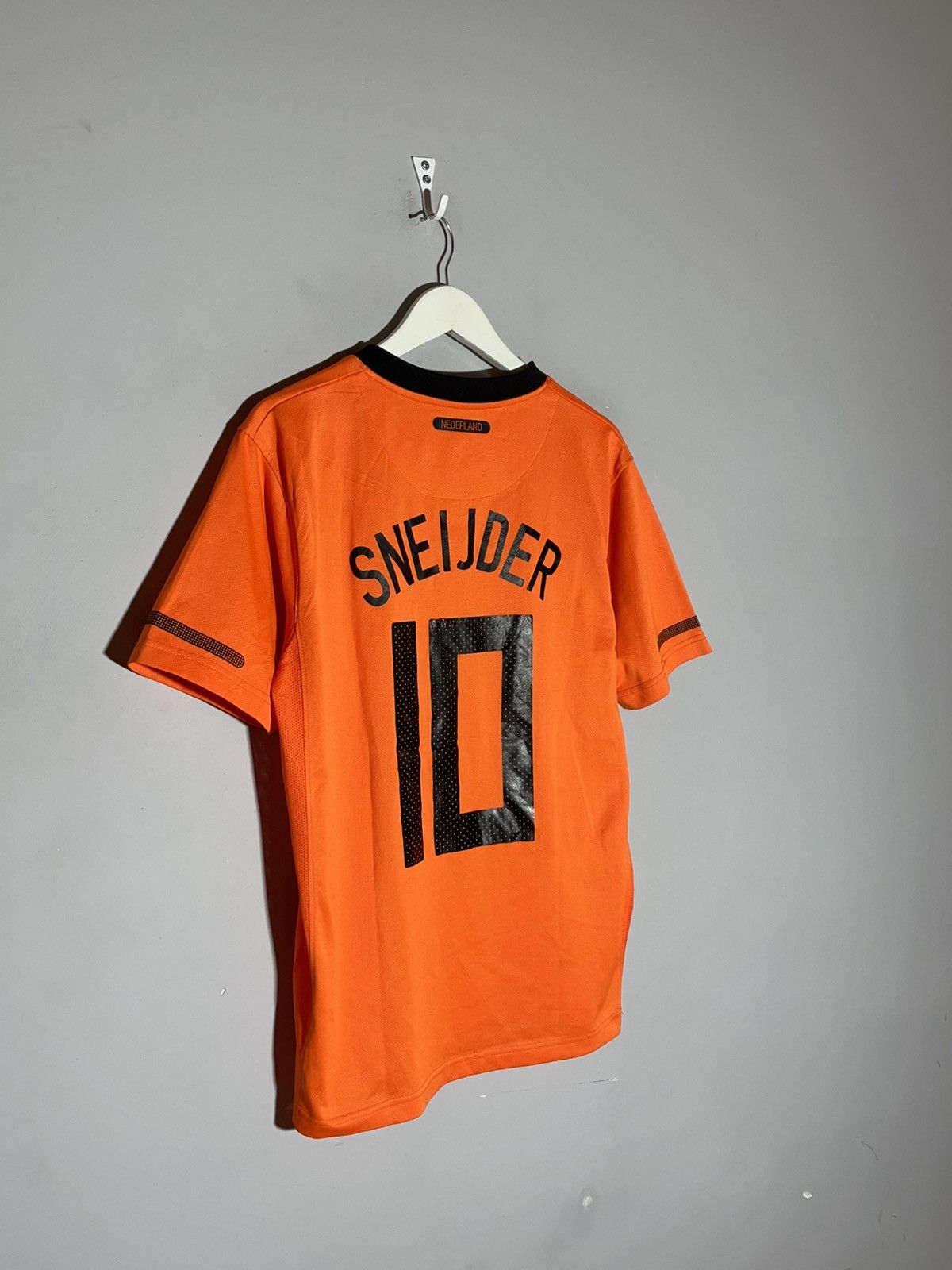 Nike × Vintage #10 Wesley Sneijder Netherlands Nike 2010 Home Football Size US L / EU 52-54 / 3 - 1 Thumbnail
