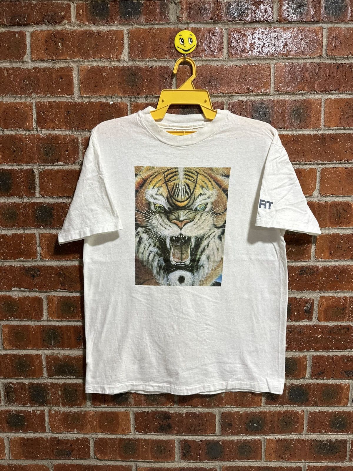 Hanes × Vintage Vintage Mrt Tiger Photo Faded Tee Size US L / EU 52-54 / 3 - 1 Thumbnail
