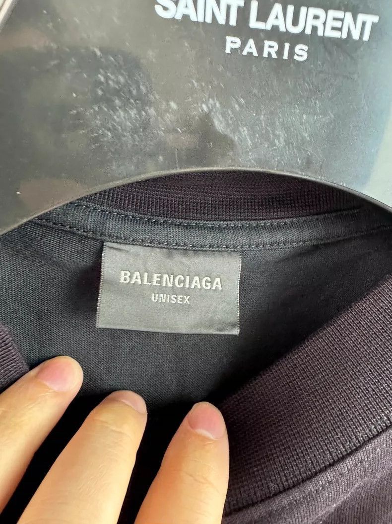 Balenciaga Balenciaga Balenciaga New War Logo Short Sleeve Shirt-2506 Size US M / EU 48-50 / 2 - 4 Thumbnail