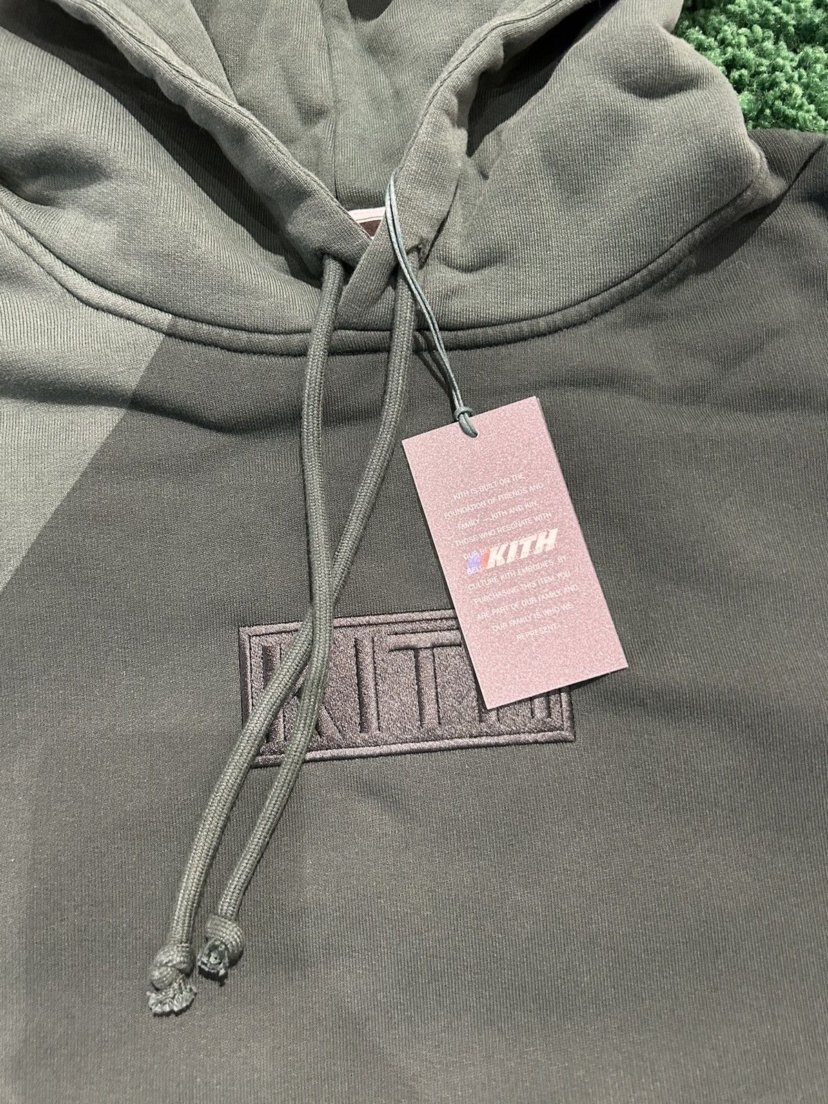 BMW × Kith Kith x BMW Vitality Vintage Nelson Hoodie Size US M / EU 48-50 / 2 - 7 Thumbnail