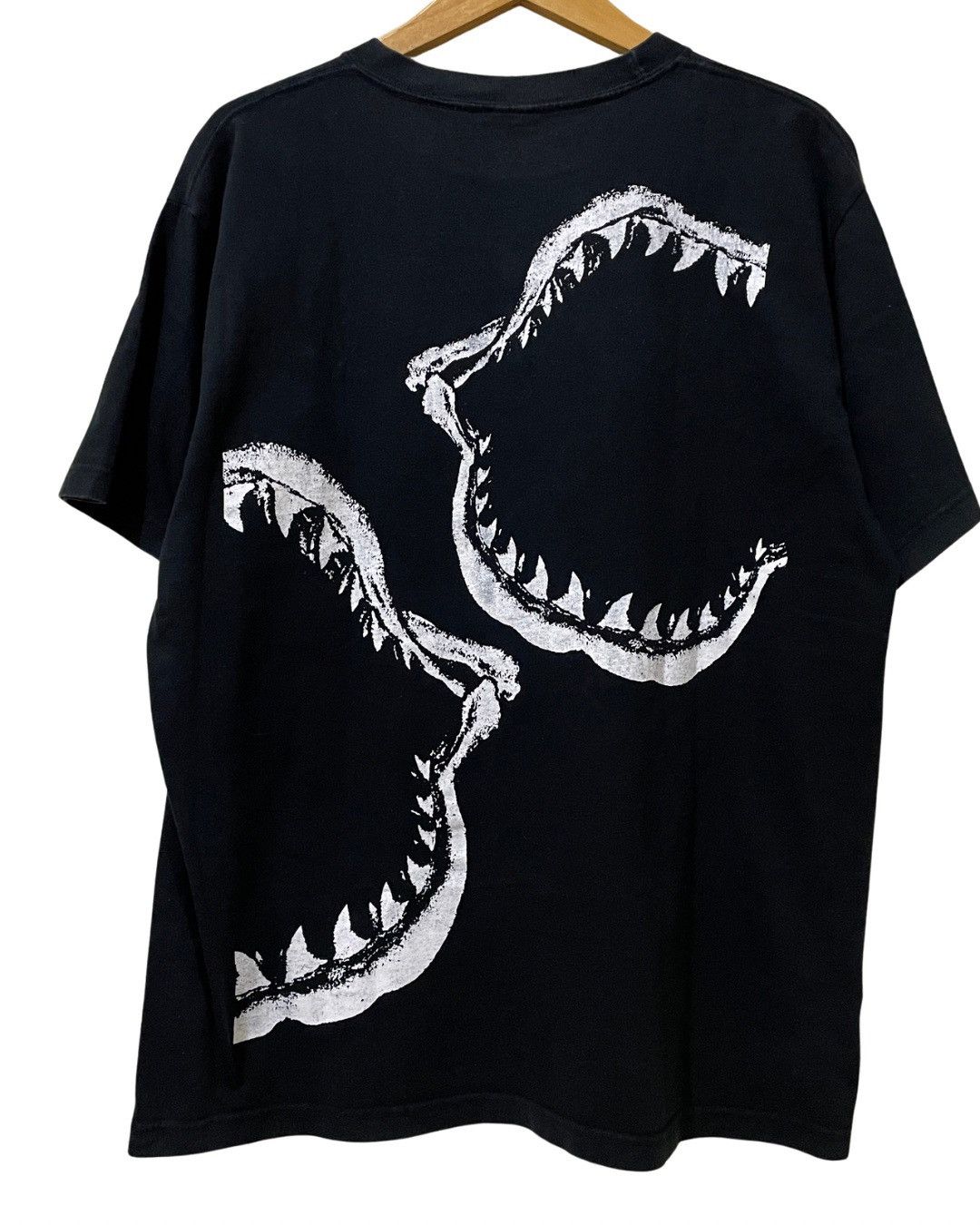 Vintage Vintage Jaws Universal Studio T-shirt Tee L Size US L / EU 52-54 / 3 - 3 Thumbnail
