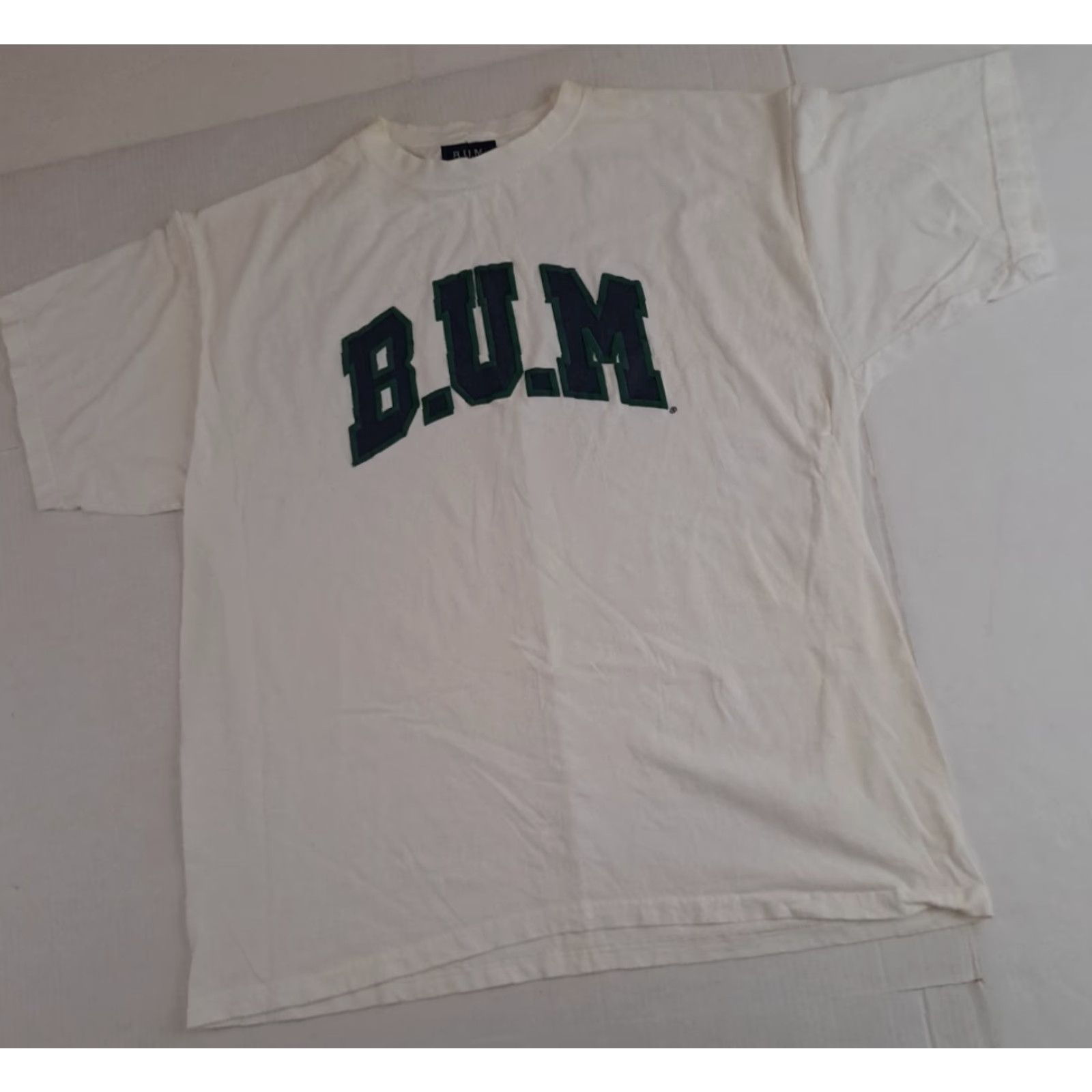 Vintage VINTAGE B.U.M. Equipment Embroidered T-Shirt 2XL White Cotton Canvas Short Sleeve Crew Neck Unisex Adults 90s USA Made Size US XXL / EU 58 / 5 - 2 Thumbnail