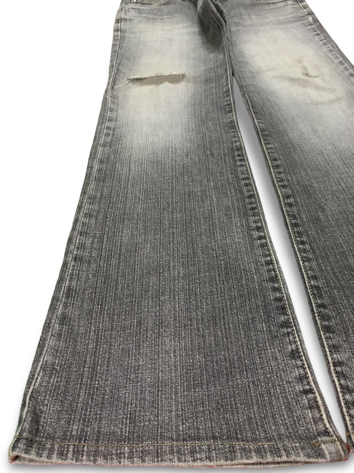 Wrangler Vintage Wrangler Faded Wash Distressed Flare Jeans Size 30" / US 8 / IT 44 - 6 Thumbnail