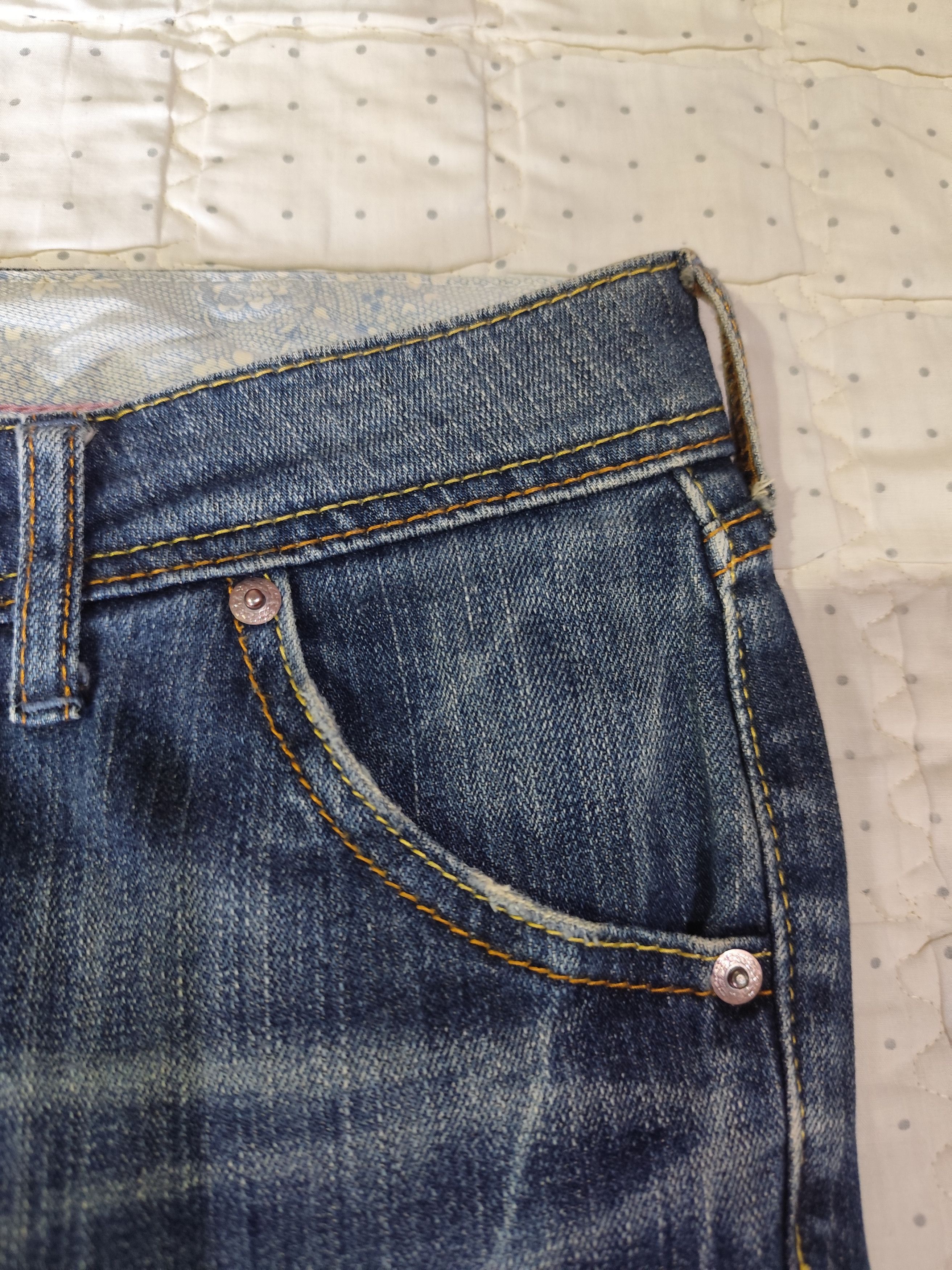 Japanese Brand × Jun Takahashi × Uniqlo Vintage Uniqlo U Flare Denim J014 Size 26" / US 2 / IT 38 - 5 Thumbnail