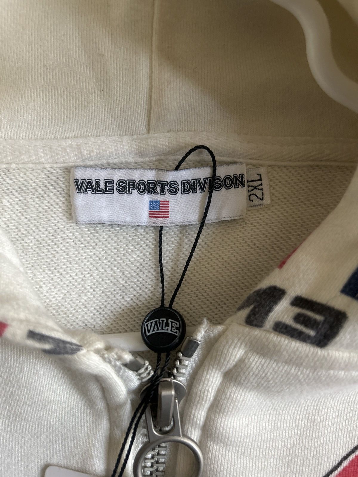 Vale VALE peace Hoodie Size US XXL / EU 58 / 5 - 7 Thumbnail