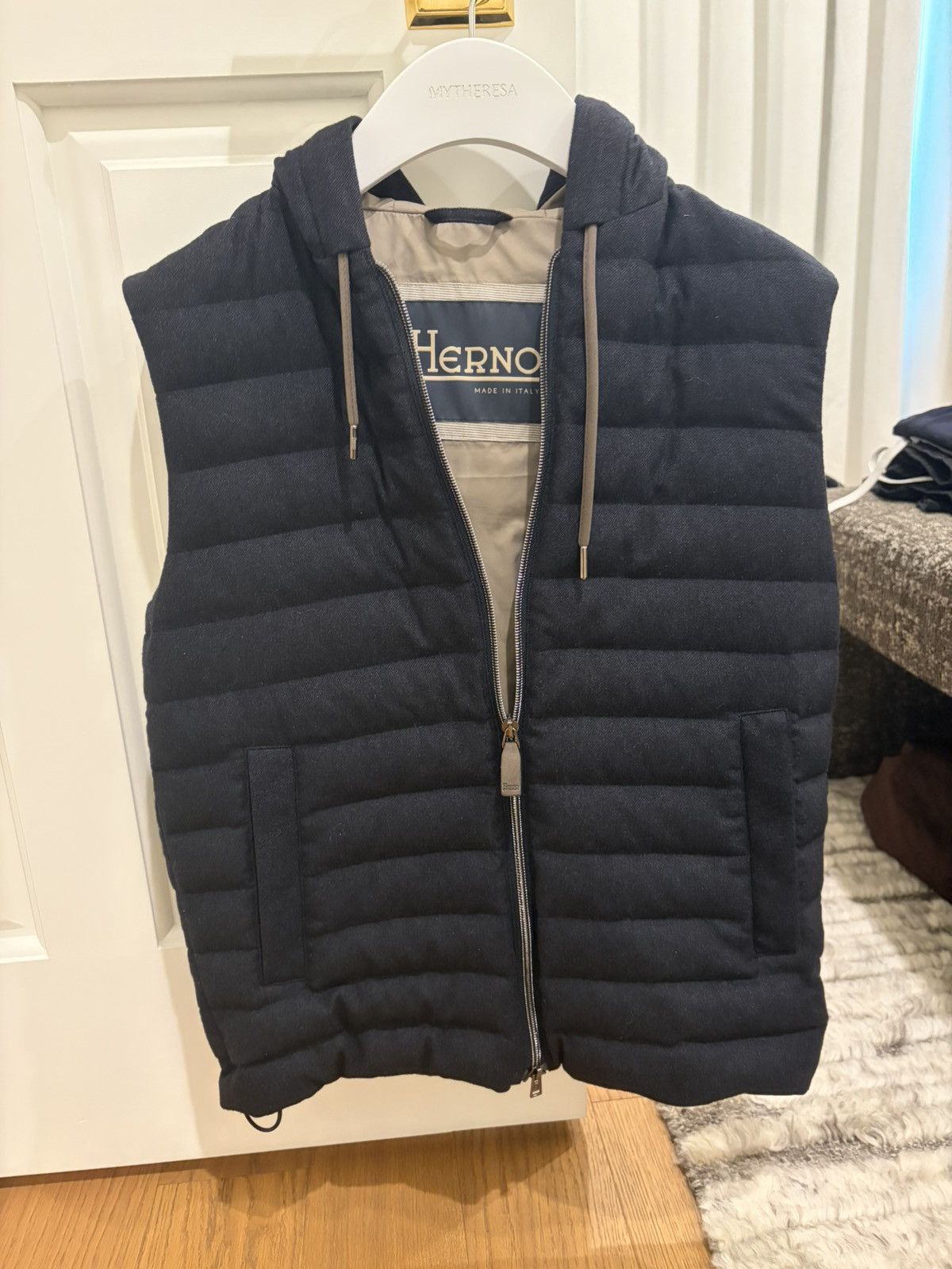 Herno Herno Cashmere-Silk Hooded Vest Size US S / EU 44-46 / 1 - 1 Thumbnail