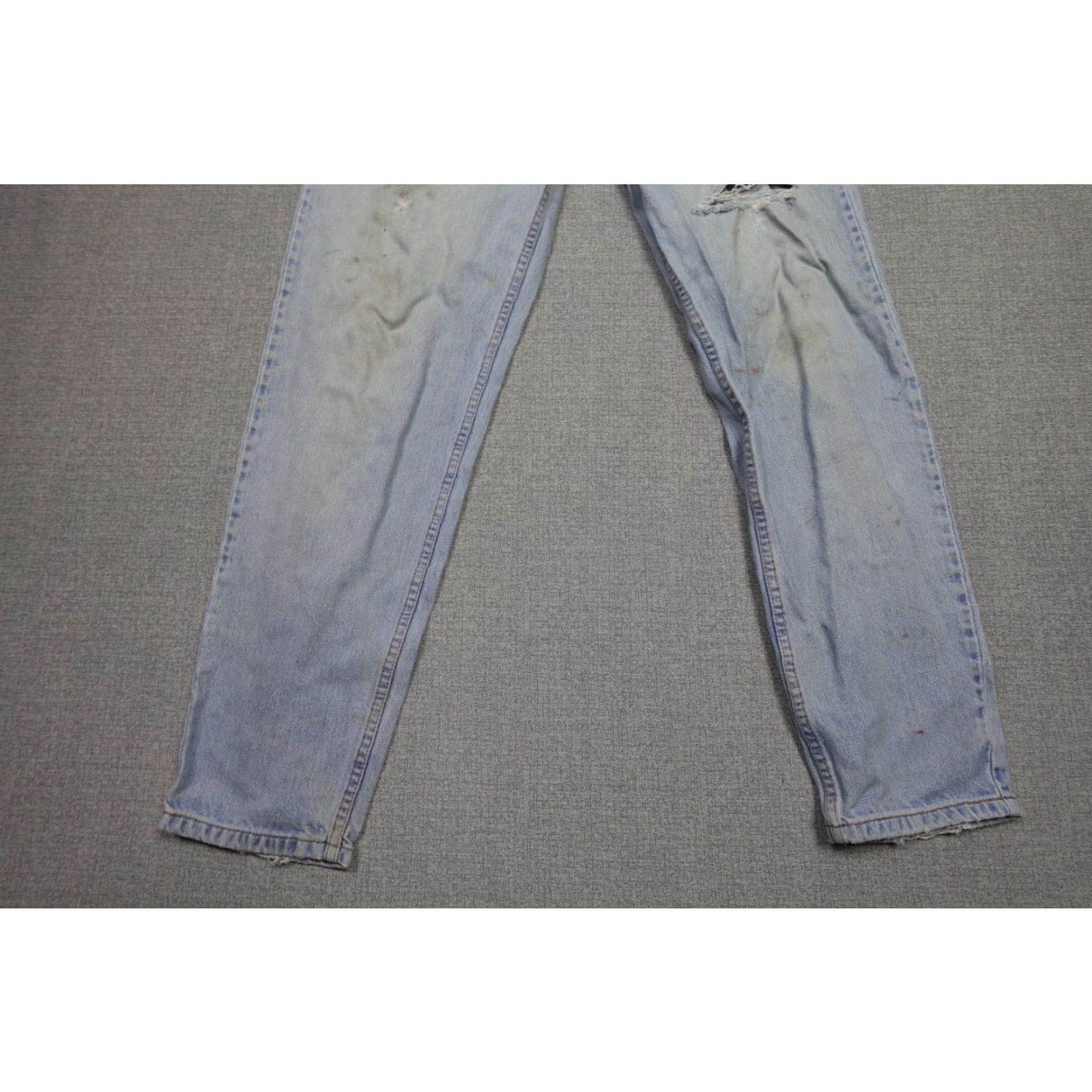 Levi's VINTAGE Levi's 560 Jeans Men 32x34 Blue Baggy Light Denim Loose Fit Tapered Leg Size US 32 / EU 48 - 3 Thumbnail