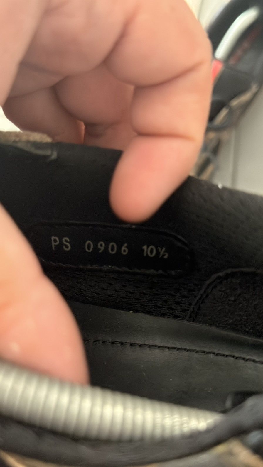 Prada Prada American cup Size 10.5, but fits closer to an 11.5–1 Size US 11.5 / EU 44-45 - 11 Thumbnail