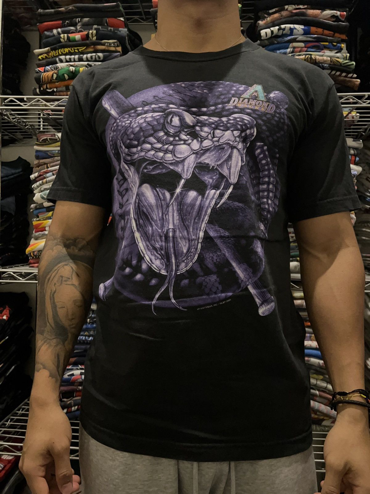 Lee 2000 Arizona Diamondbacks Snake MLB Tee Size US L / EU 52-54 / 3 - 2 Thumbnail