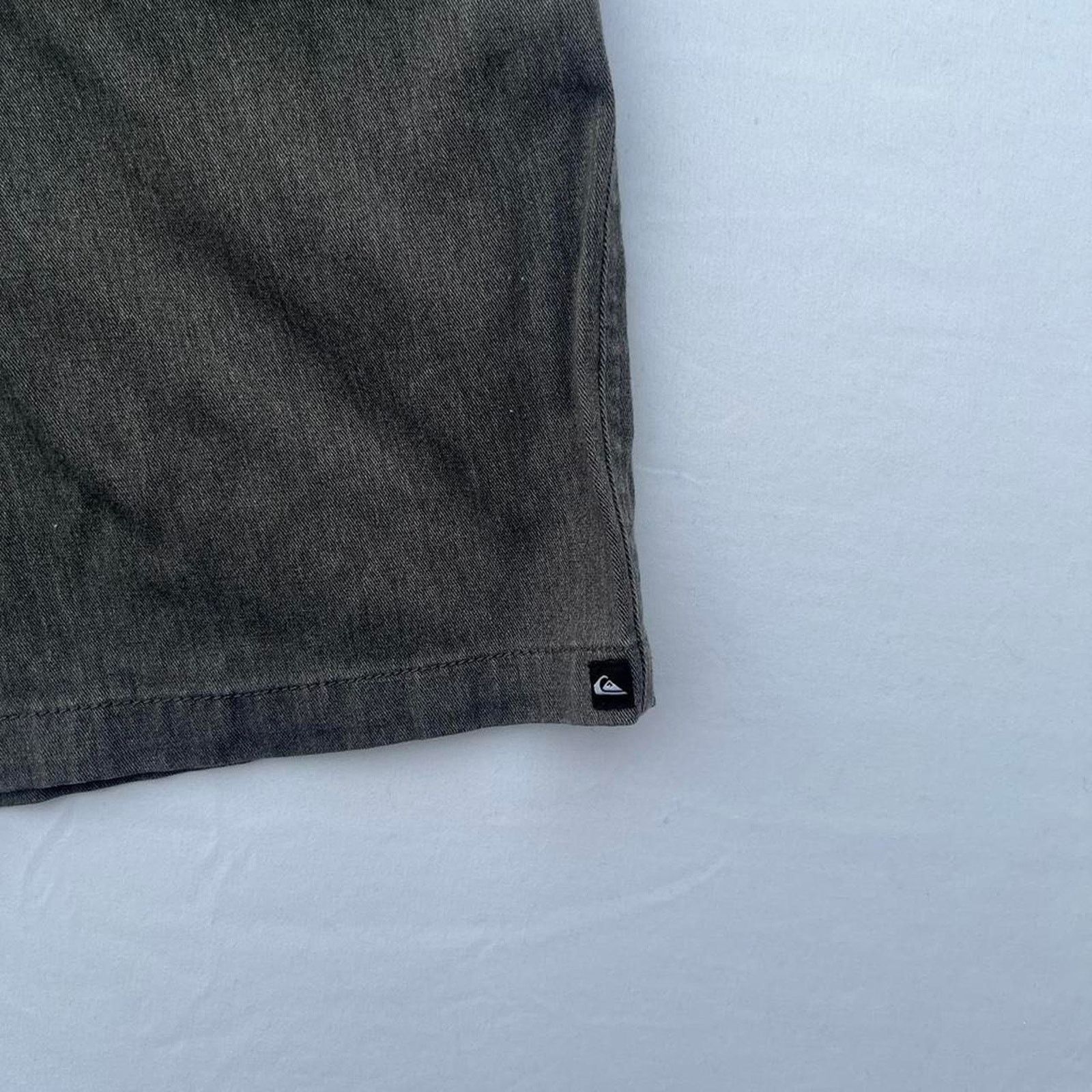 Quiksilver Quicksilver Men's Y2K Chino Cargo Grey Shorts Size 34 Size US 34 / EU 50 - 4 Thumbnail