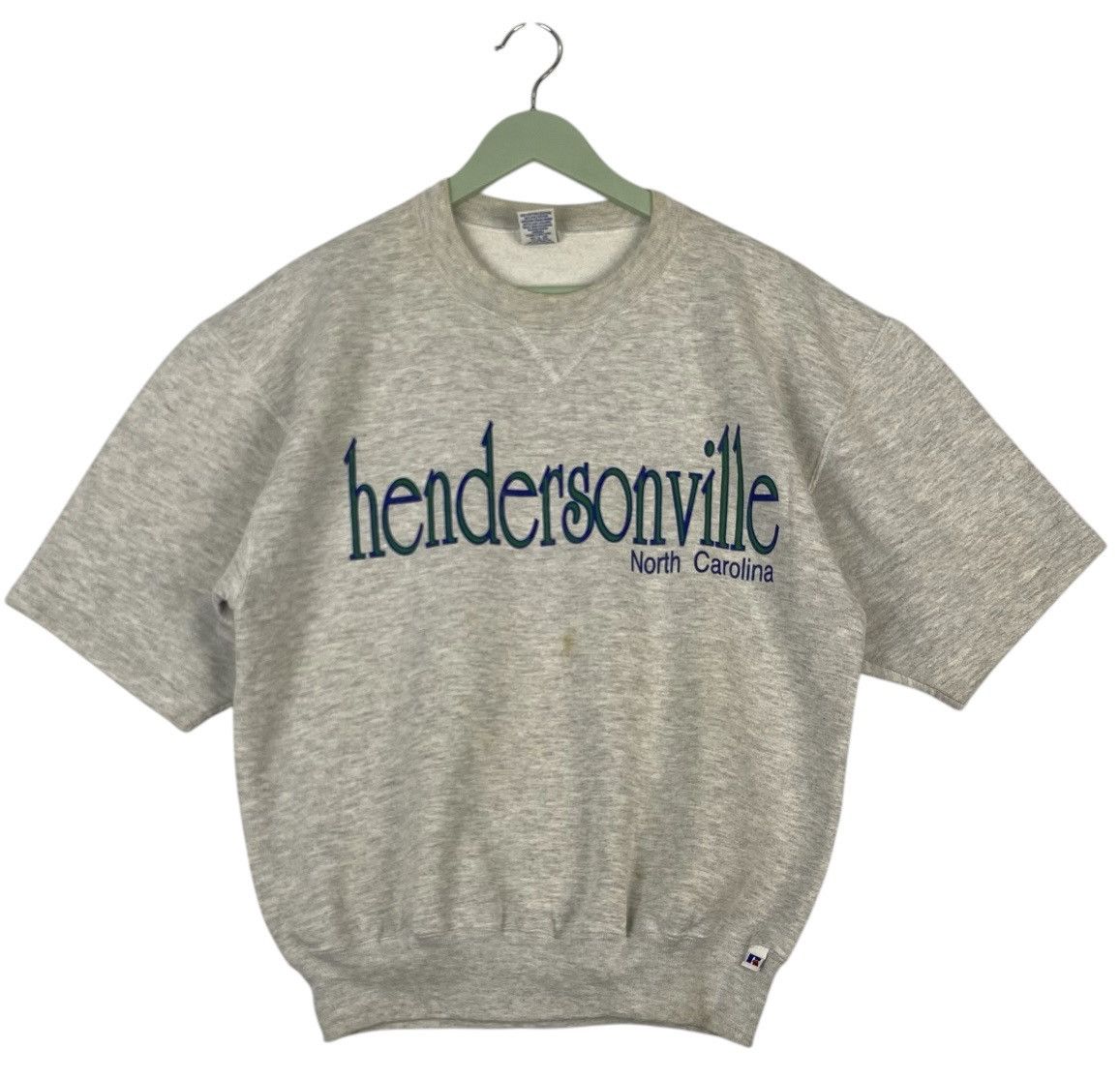 Designer × Vintage Vintage Hendersonville North Russell athletic short sleeve Size US M / EU 48-50 / 2 - 1 Thumbnail