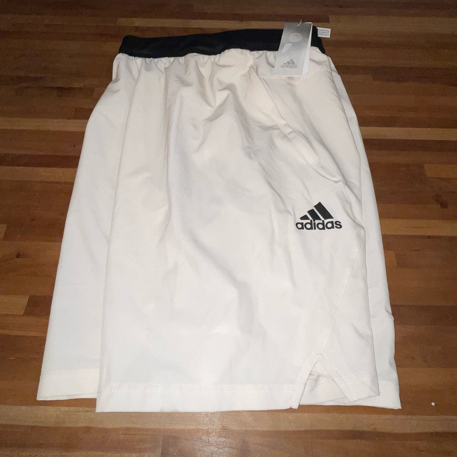 Adidas Adidas Men's Axis 3.0 Woven Shorts M cream Size US 32 / EU 48 - 3 Thumbnail