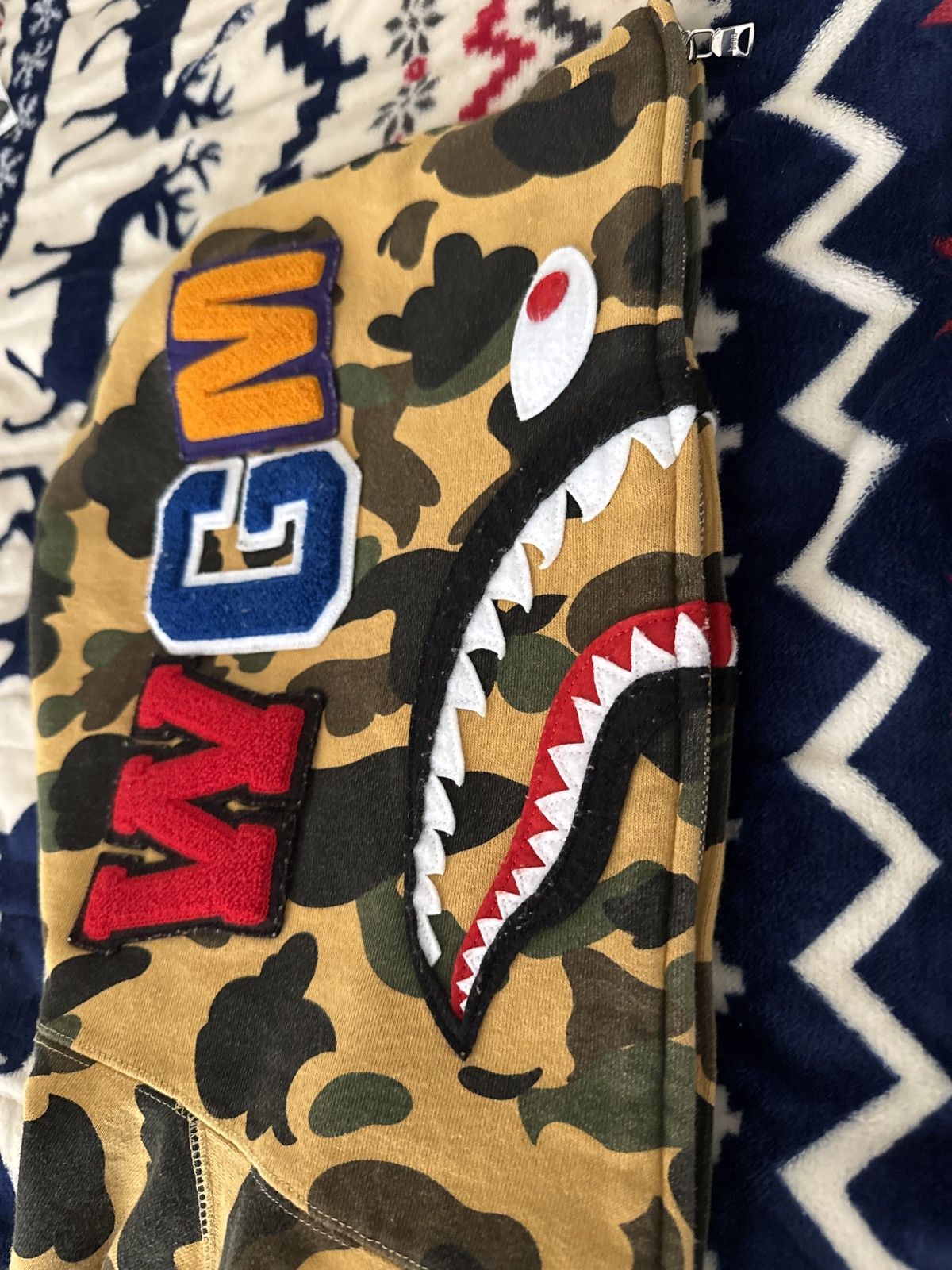 Bape Yellow Camo Bape hoodie Size US L / EU 52-54 / 3 - 3 Thumbnail
