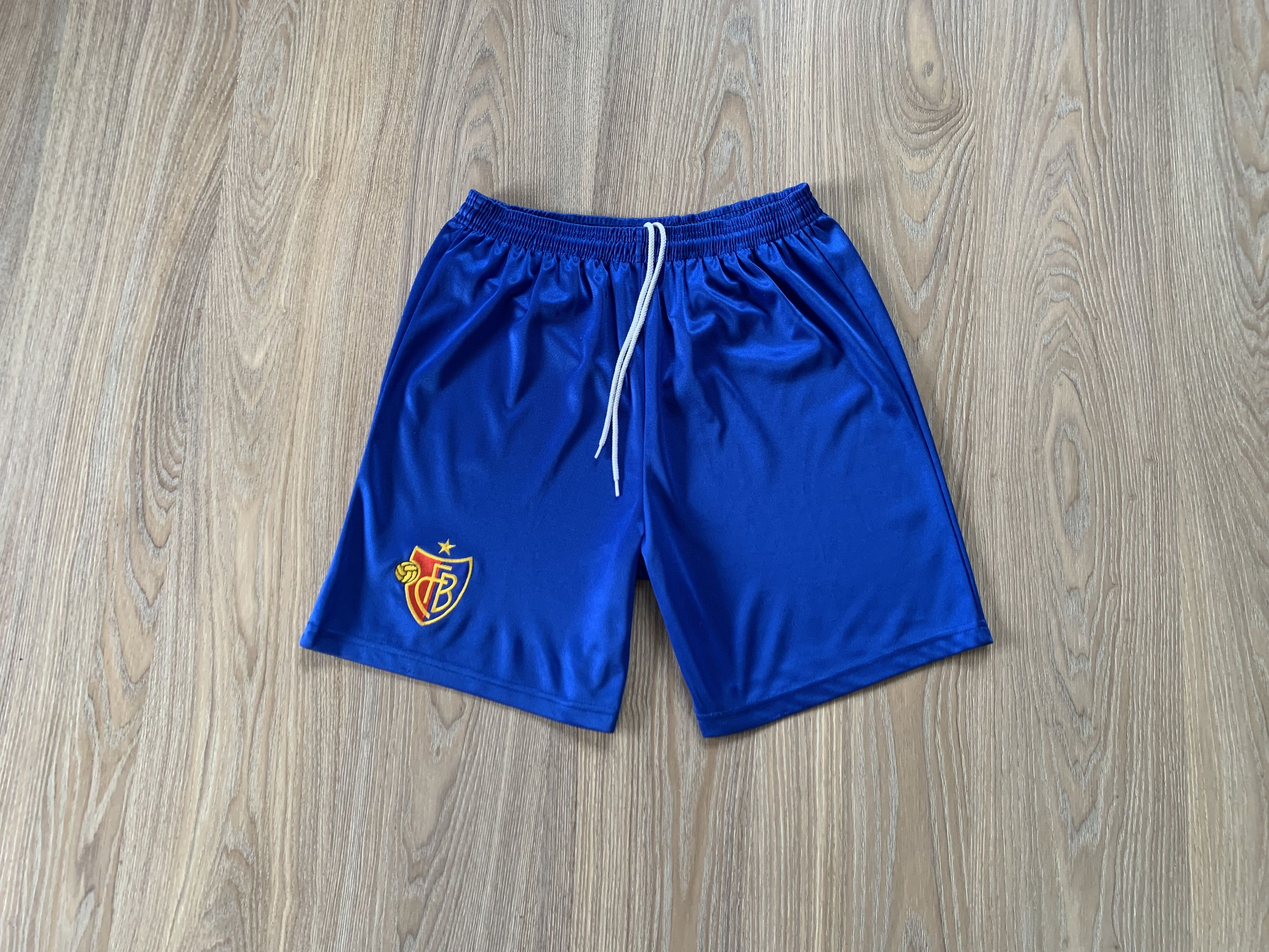 Vintage FC Basel Vintage Shorts Size US 32 / EU 48 - 1 Thumbnail