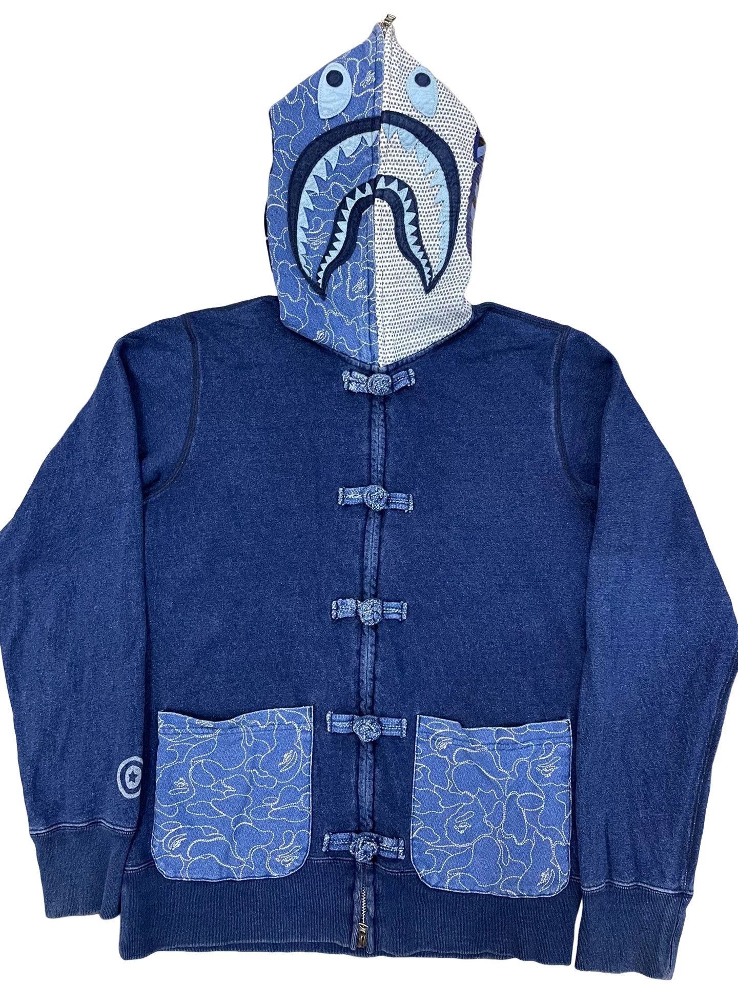 Bape BAPE Indigo Toggle Shark Hoodie Size M Size US M / EU 48-50 / 2 - 1 Thumbnail