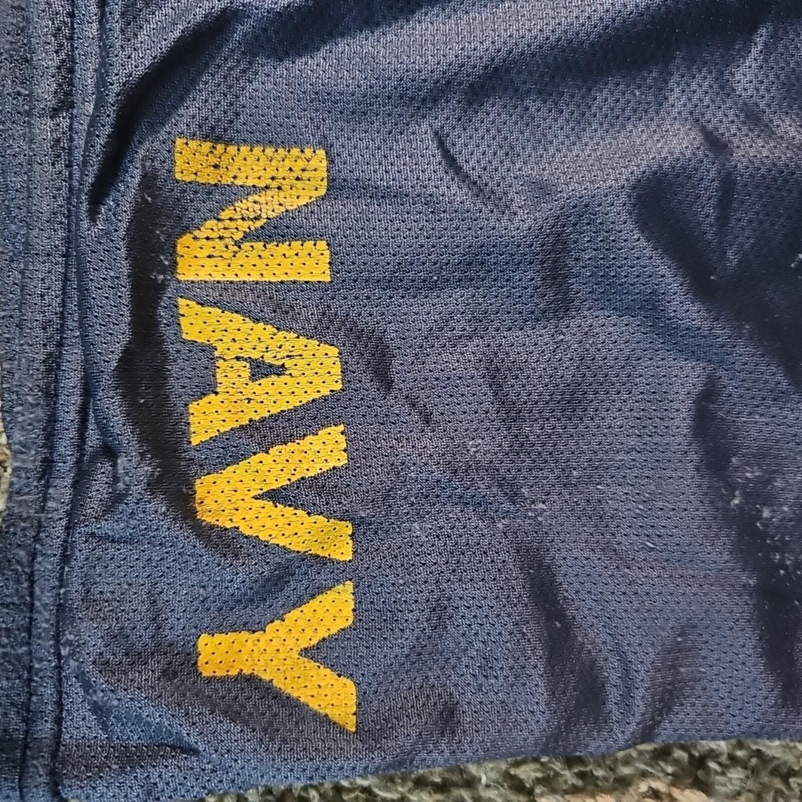 Old Navy Navy Mesh Bootcamp Shorts Size US 34 / EU 50 - 2 Thumbnail