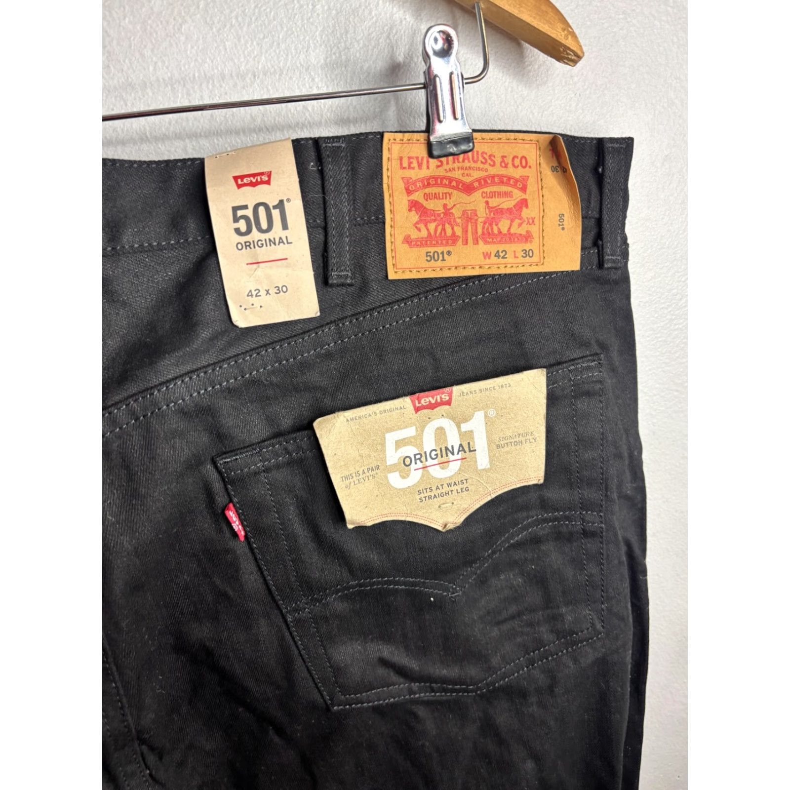 Levi's Levi's 501 Original Jeans Mens 42x30 Black High Rise Straight Button Fly Denim Size US 42 / EU 58 - 2 Thumbnail