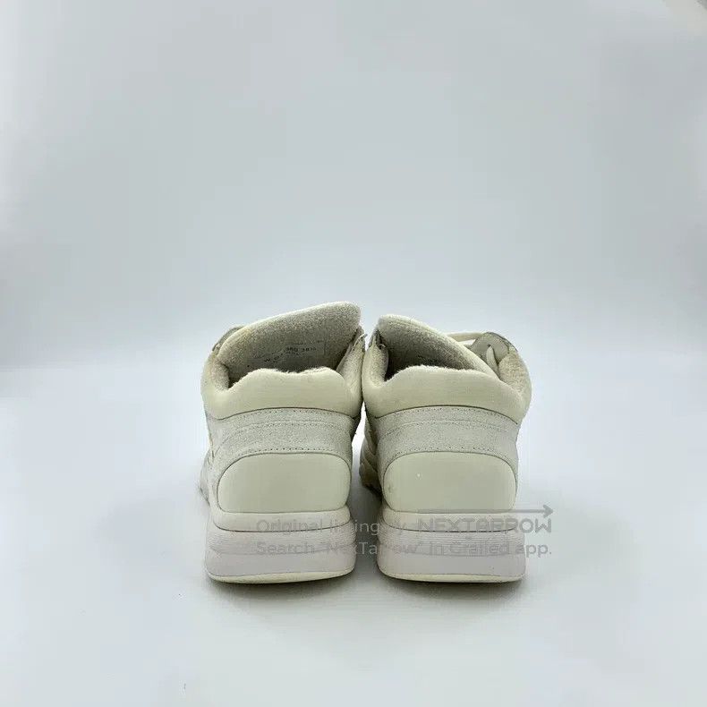 Chanel Chanel White logo lace-tailed casual flat sneakers Size US 8 / IT 38 - 4 Thumbnail