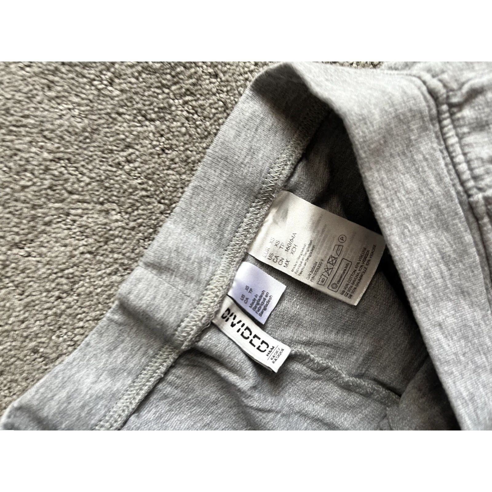 H&M H&M Sweatpants Women’s XS Gray Tapered Activewear Pants Regular Size Size 26" / US 2 / IT 38 - 5 Thumbnail