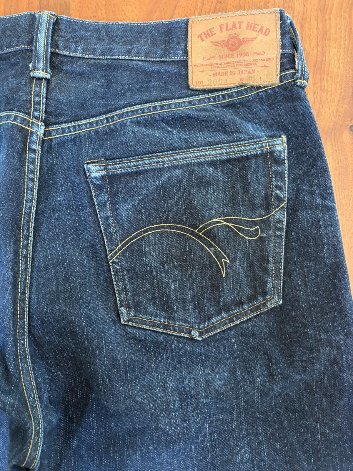 The Flat Head The Flat Head – Raw Selvedge Denim (Japan), epic fades (36) Size US 36 / EU 52 - 8 Thumbnail