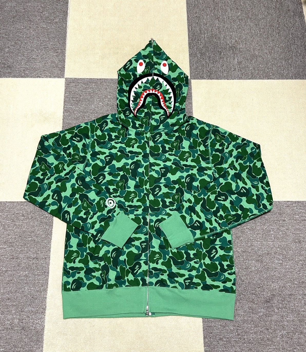 RARE!! Bape Shibuya Limited Color Camo Shark Full Zip Hoodie