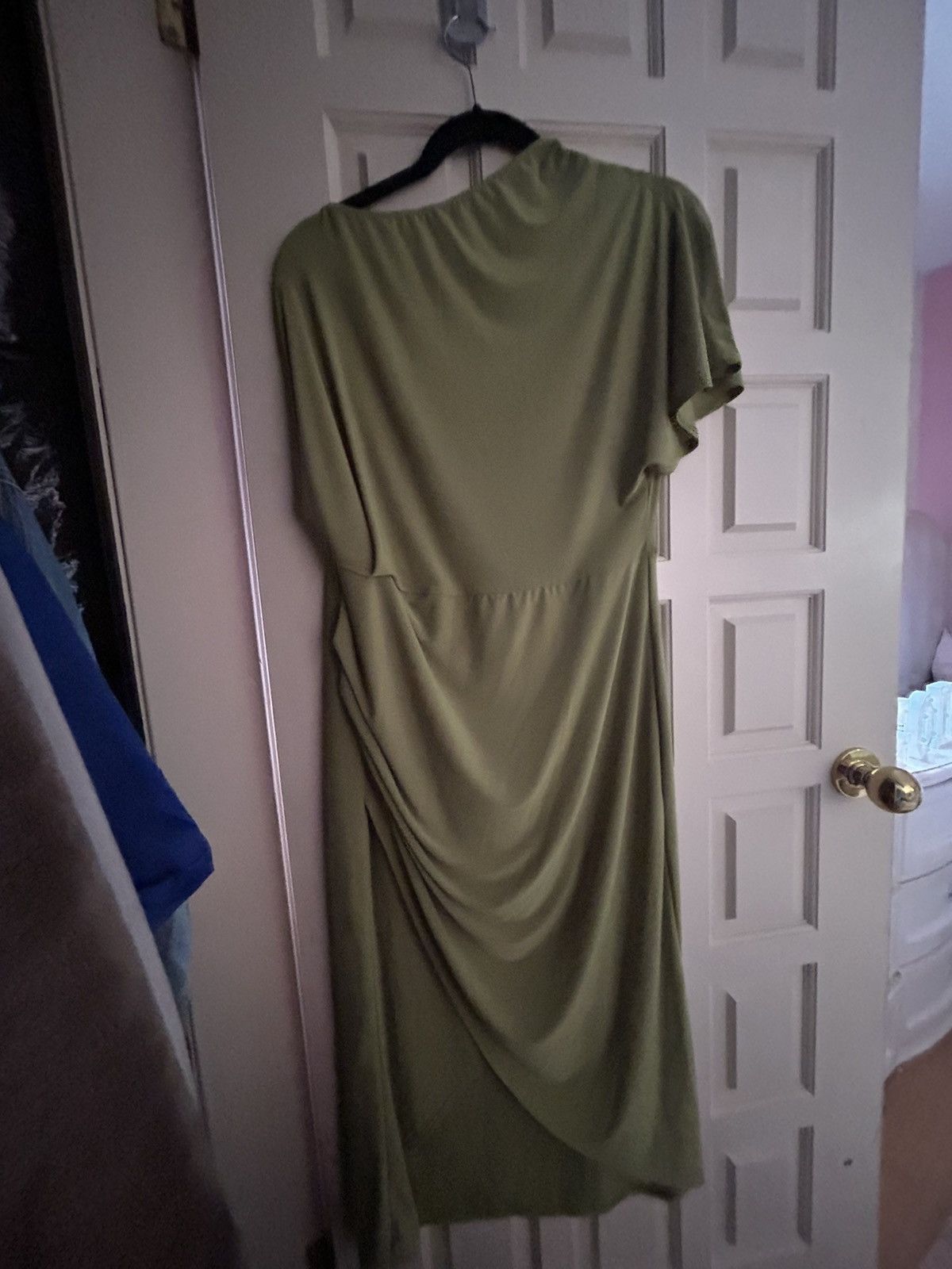 Fashion Nova Fashion nova dress dark green off the shoulder Size M / US 6-8 / IT 42-44 - 8 Thumbnail