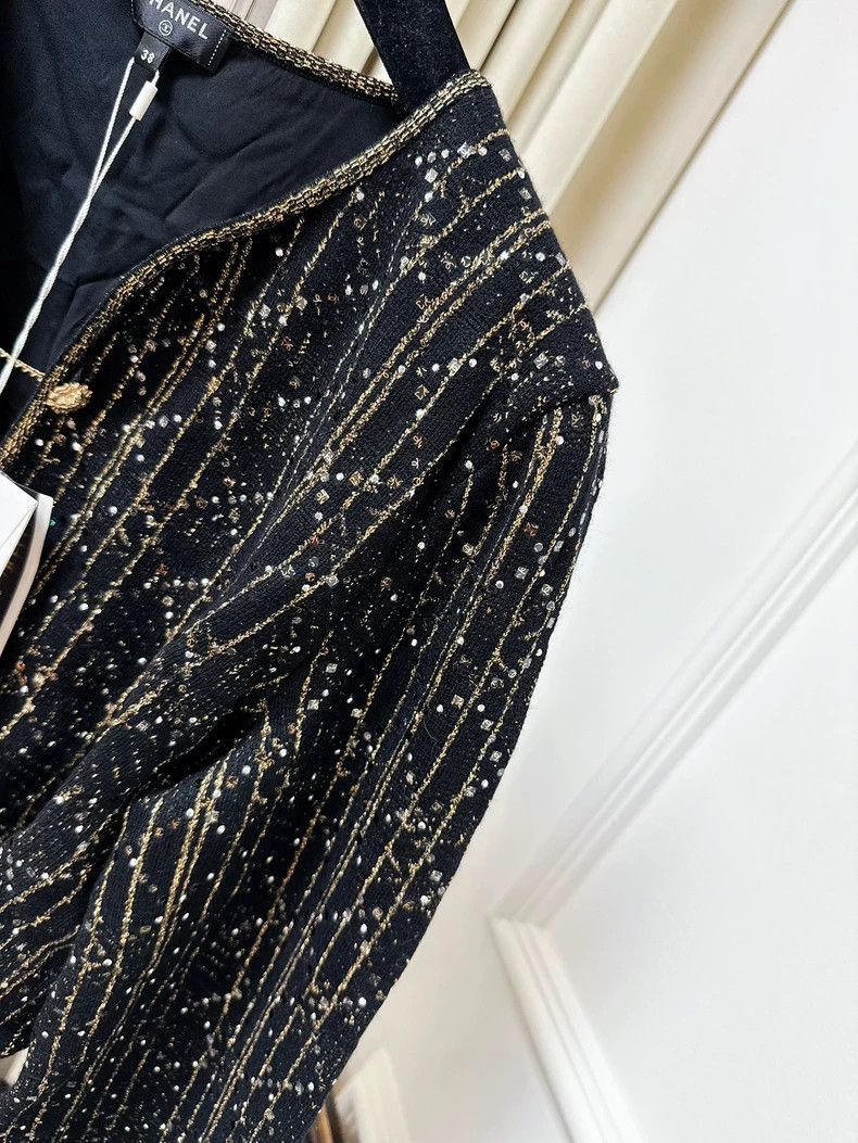 Chanel Chanel Gold Quilted Black Long Sleeve Top Size M / US 6-8 / IT 42-44 - 3 Thumbnail