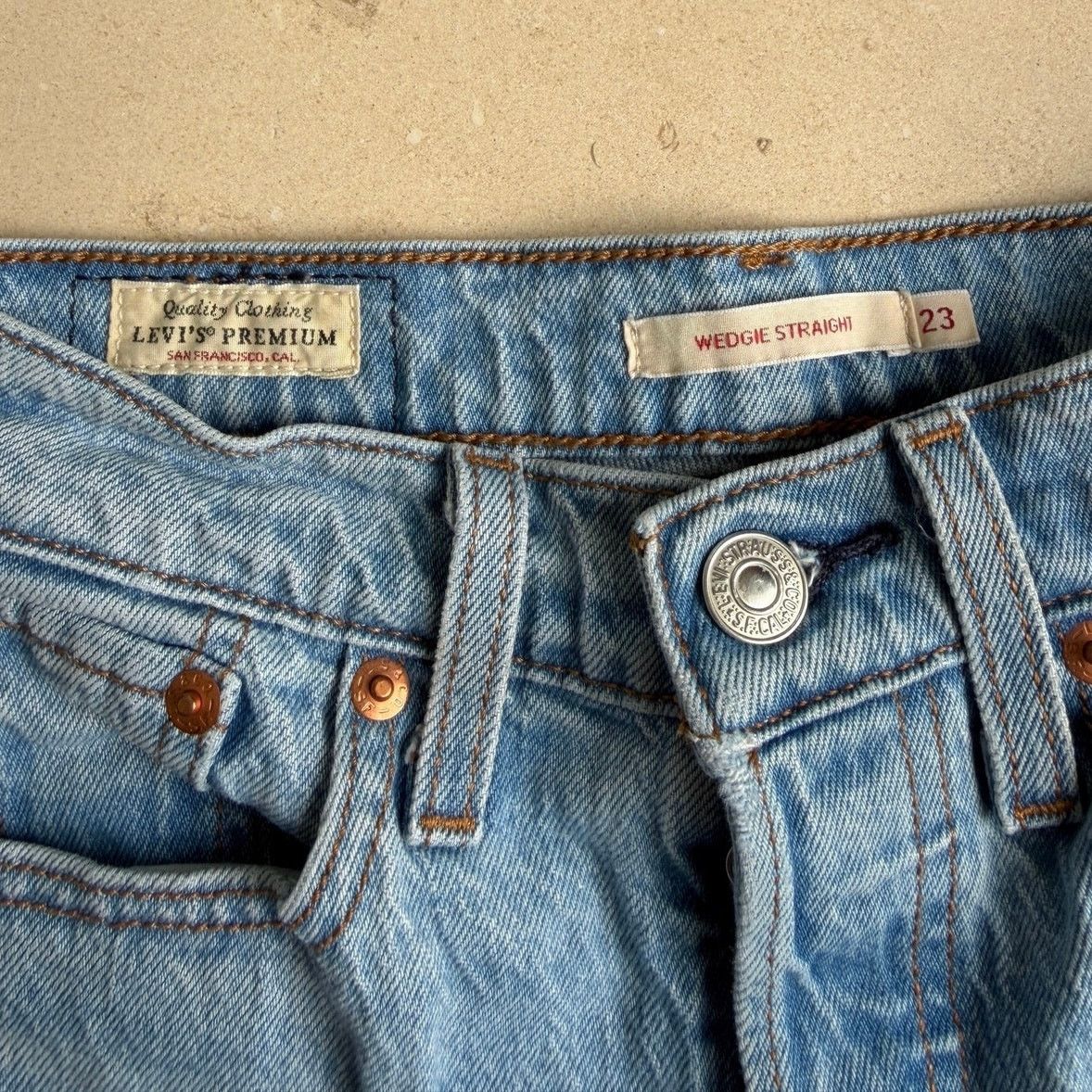 Levi's Levi’s Premium Wedgie Straight Jeans W23 L28 Size 23" - 2 Thumbnail