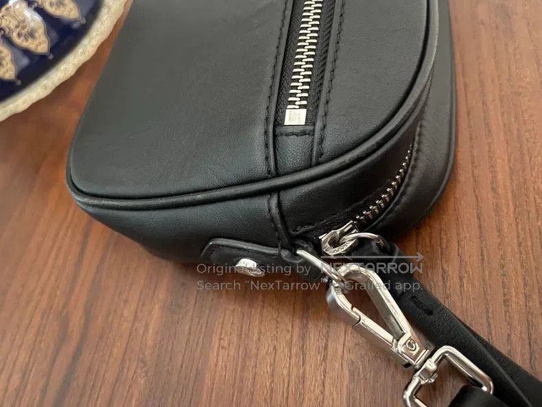 Vivienne Westwood Vivienne Westwood Leather Crossbody Bag . Size ONE SIZE - 3 Thumbnail