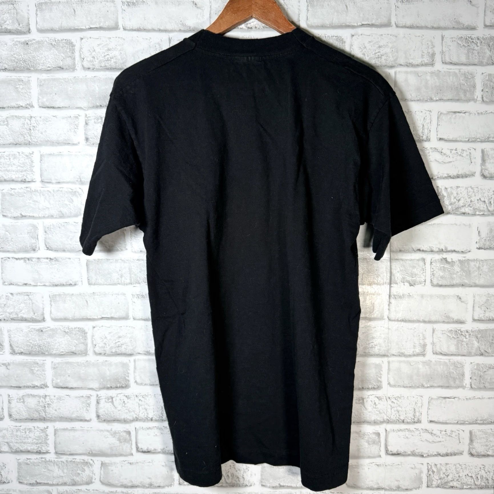 Vintage Vintage Boundary Waters Wolf Graphic T-Shirt Men Large Black Outdoor Art Size US L / EU 52-54 / 3 - 5 Thumbnail