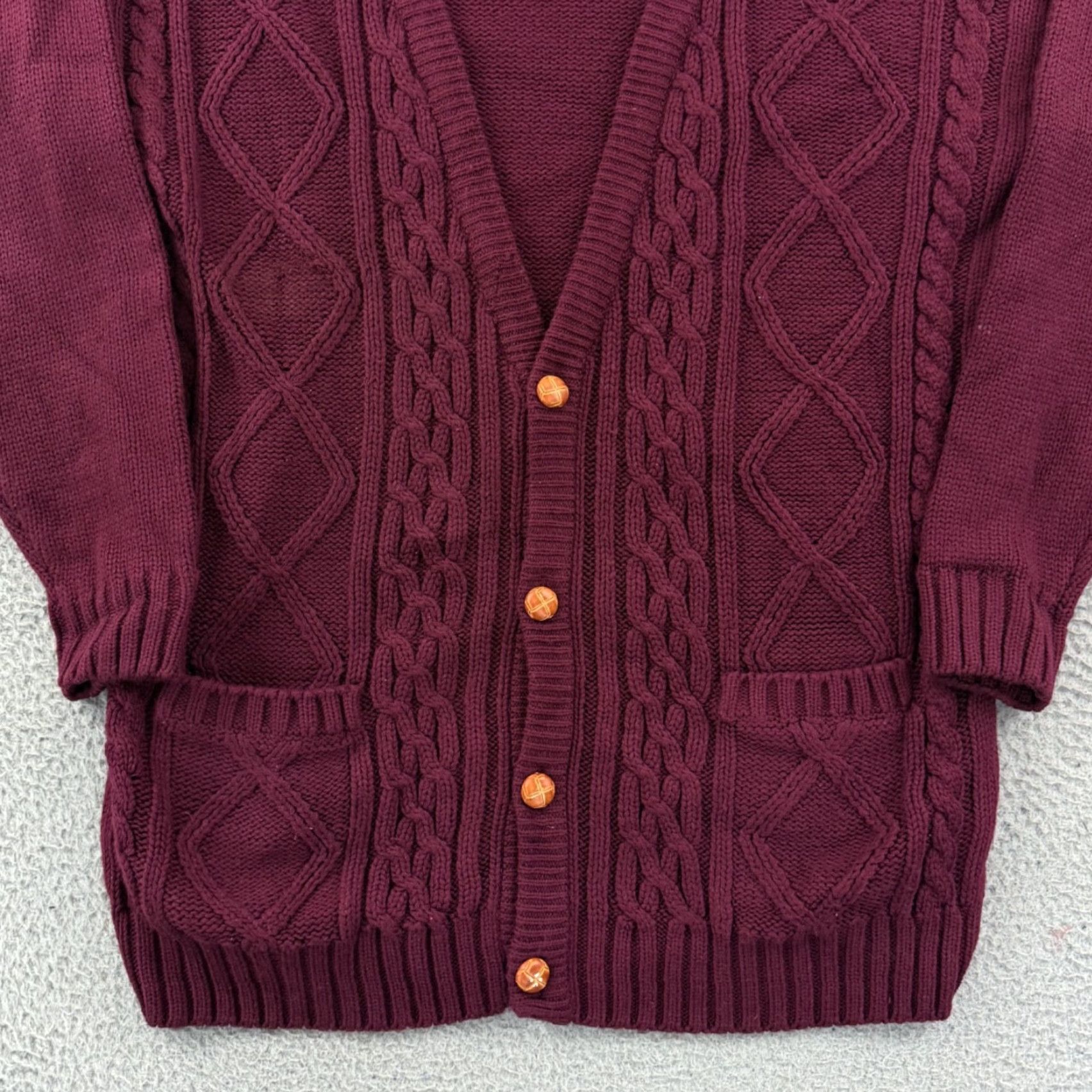 Vintage VINTAGE Oakton Cardigan Sweater Men 2XLT Cable Knit Fisherman Red Navy Accents Pockets Heavyweight Knit 90s Preppy Academic Size US XXL / EU 58 / 5 - 2 Thumbnail