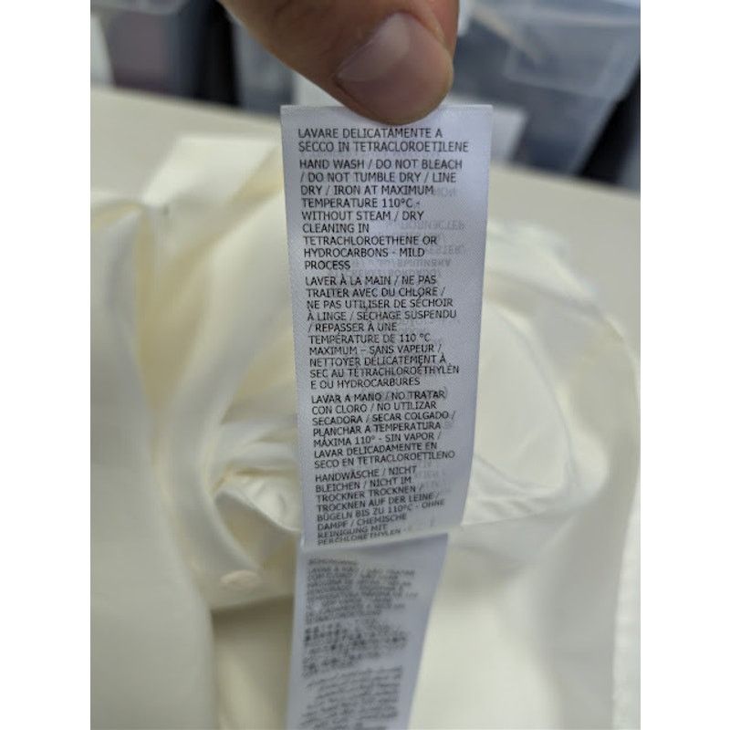 Gucci o1rshd1 Piece Dyed Popeline Over Boxy Shirt in Natural White Size US XL / EU 56 / 4 - 16 Thumbnail