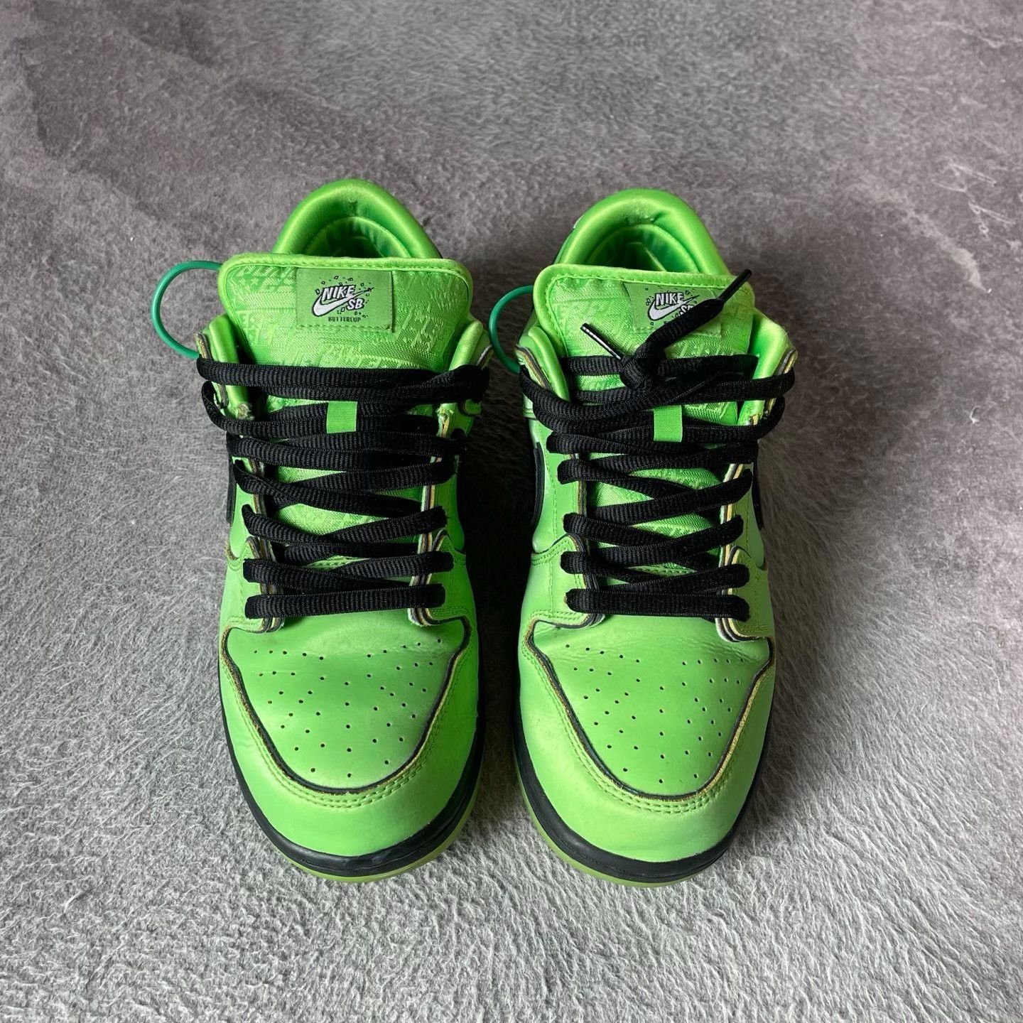 Nike Nike Collab Green Lowtop Sneakers 44 Men Size US 10.5 / EU 43-44 - 1 Thumbnail