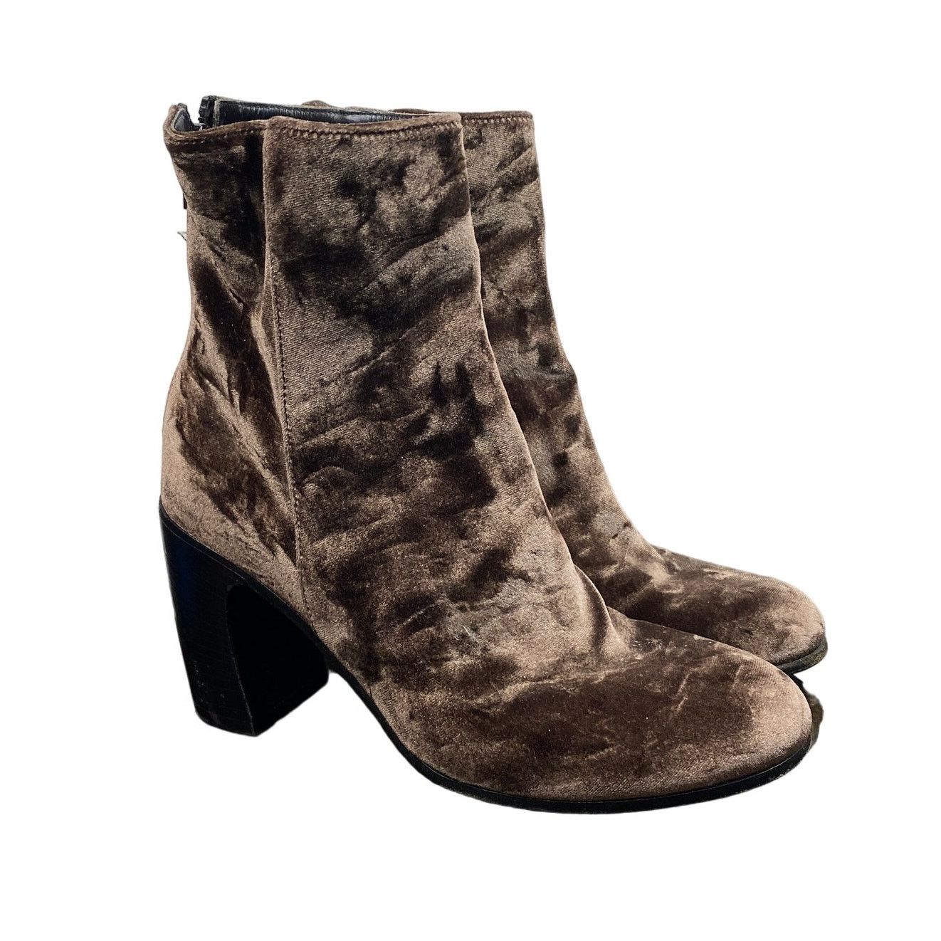 Ann Demeulemeester black platform boots with cut-out curved