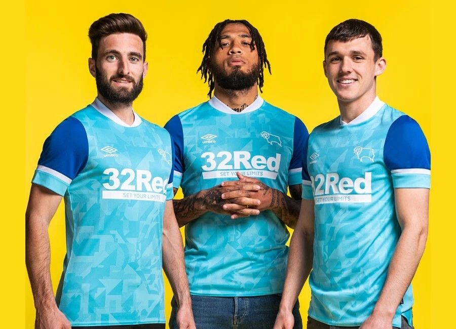 Umbro DERBY COUNTY 2021 2022 AWAY FOOTBALL SHIRT SOCCER JERSEY Size US L / EU 52-54 / 3 - 9 Thumbnail