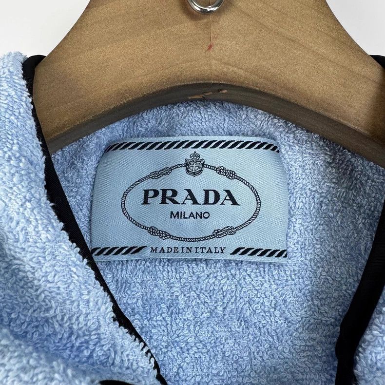 Prada Prada Triangle blue towel fabric hooded jacket Size XS / US 0-2 / IT 36-38 - 4 Thumbnail