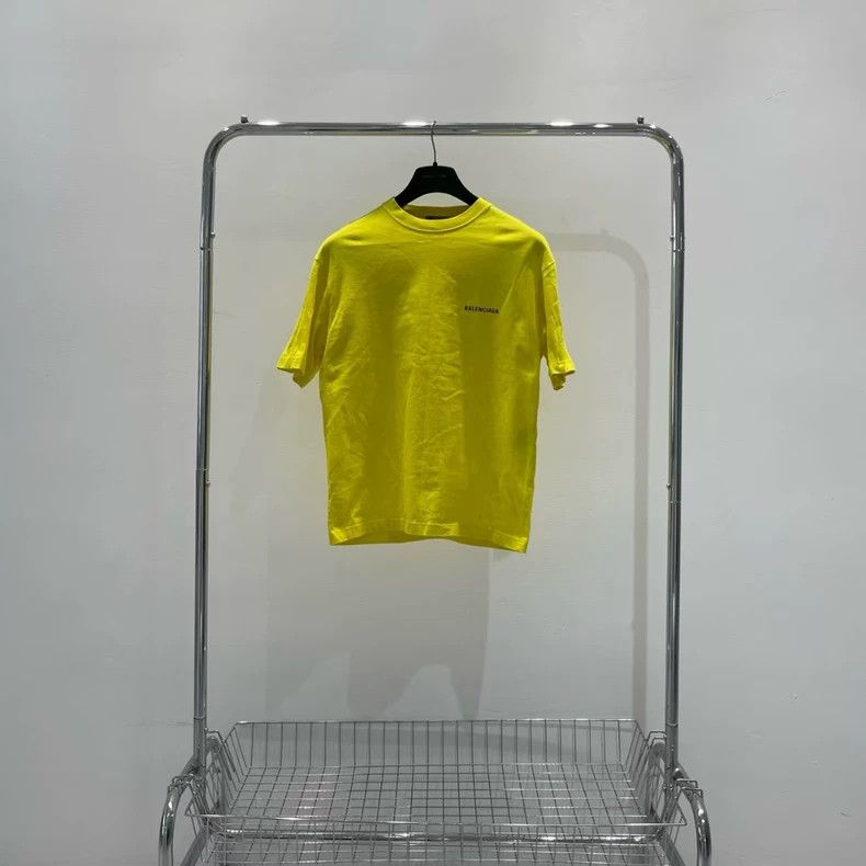 Balenciaga Balenciaga Yellow monogram printed short sleeve Size US XXS / EU 40 - 1 Thumbnail