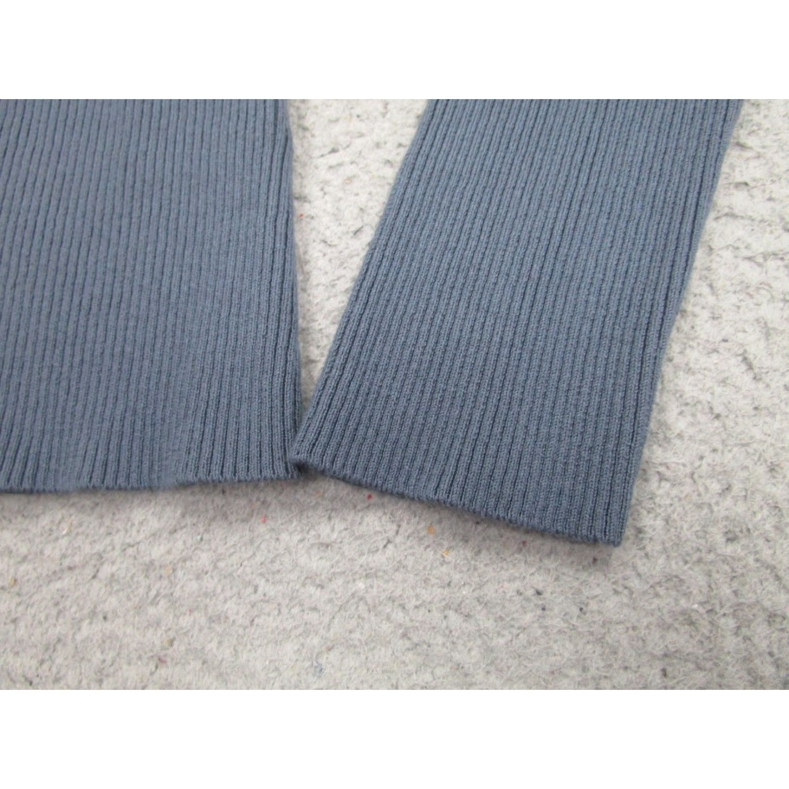 H&M H&M Shirt Womens M Blue Thermal Ribbed fitted Long Sleeve V-Neck Slim Casual Basics Regular Size M / US 6-8 / IT 42-44 - 4 Thumbnail