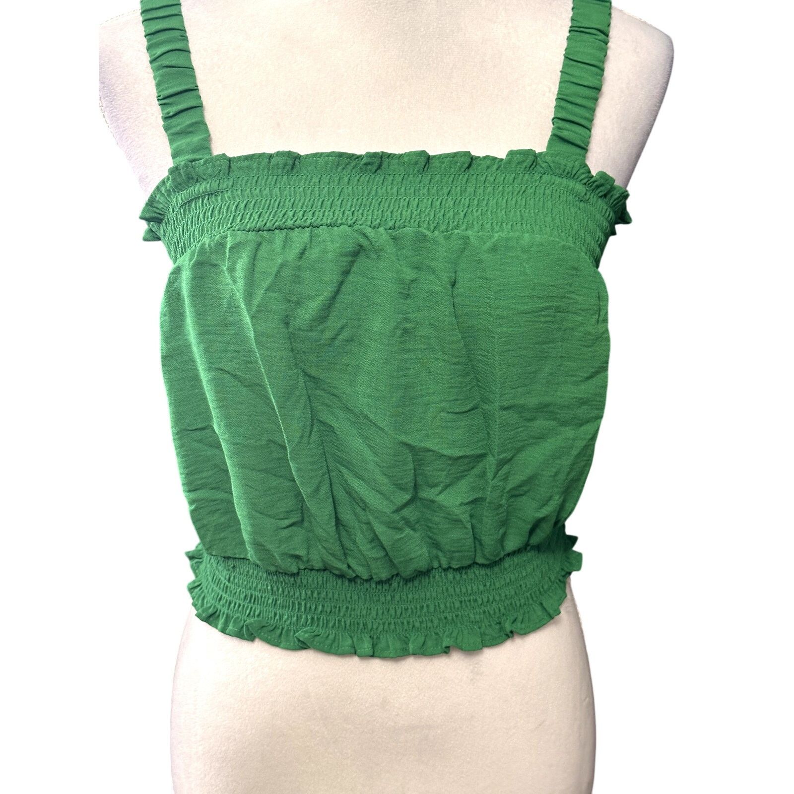 Other Riley & Rae Green Smocked Stretch Sleeveless Crop Top S NWT Size S / US 4 / IT 40 - 3 Thumbnail