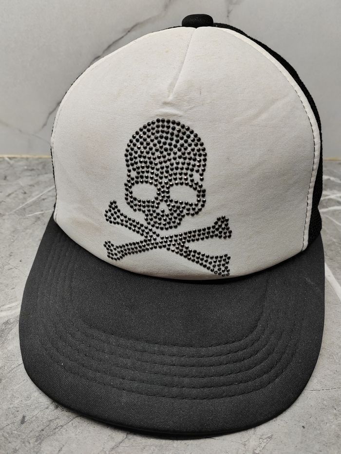 Vintage Vintage Skulls Trucker Cap Hat Size ONE SIZE - 1 Thumbnail
