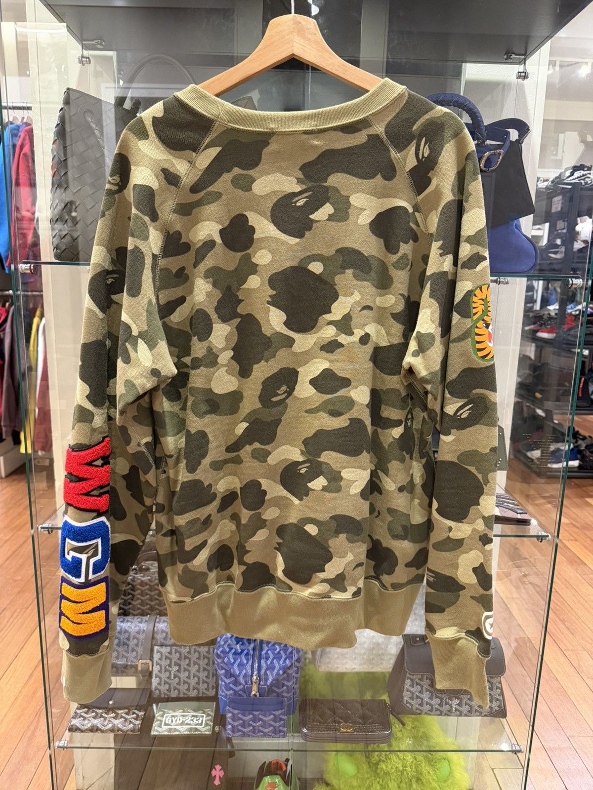 Bape Bape Shark Crewneck - Camo Size US XL / EU 56 / 4 - 2 Thumbnail