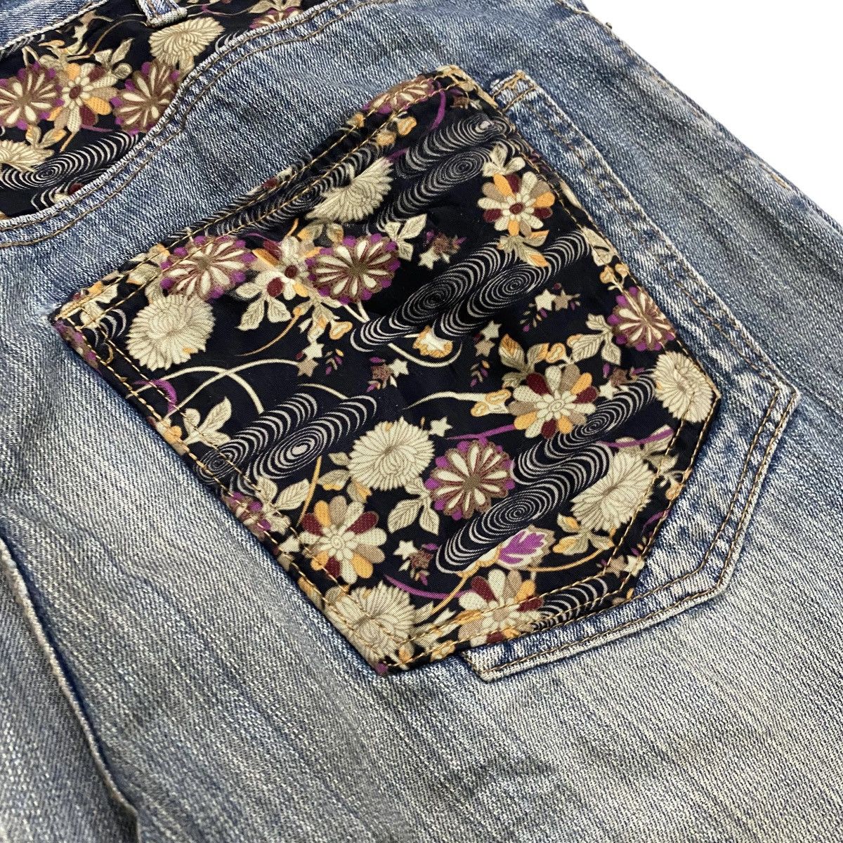 Vintage Sukajan denim emboridery distressed pant Size US 36 / EU 52 - 14 Thumbnail
