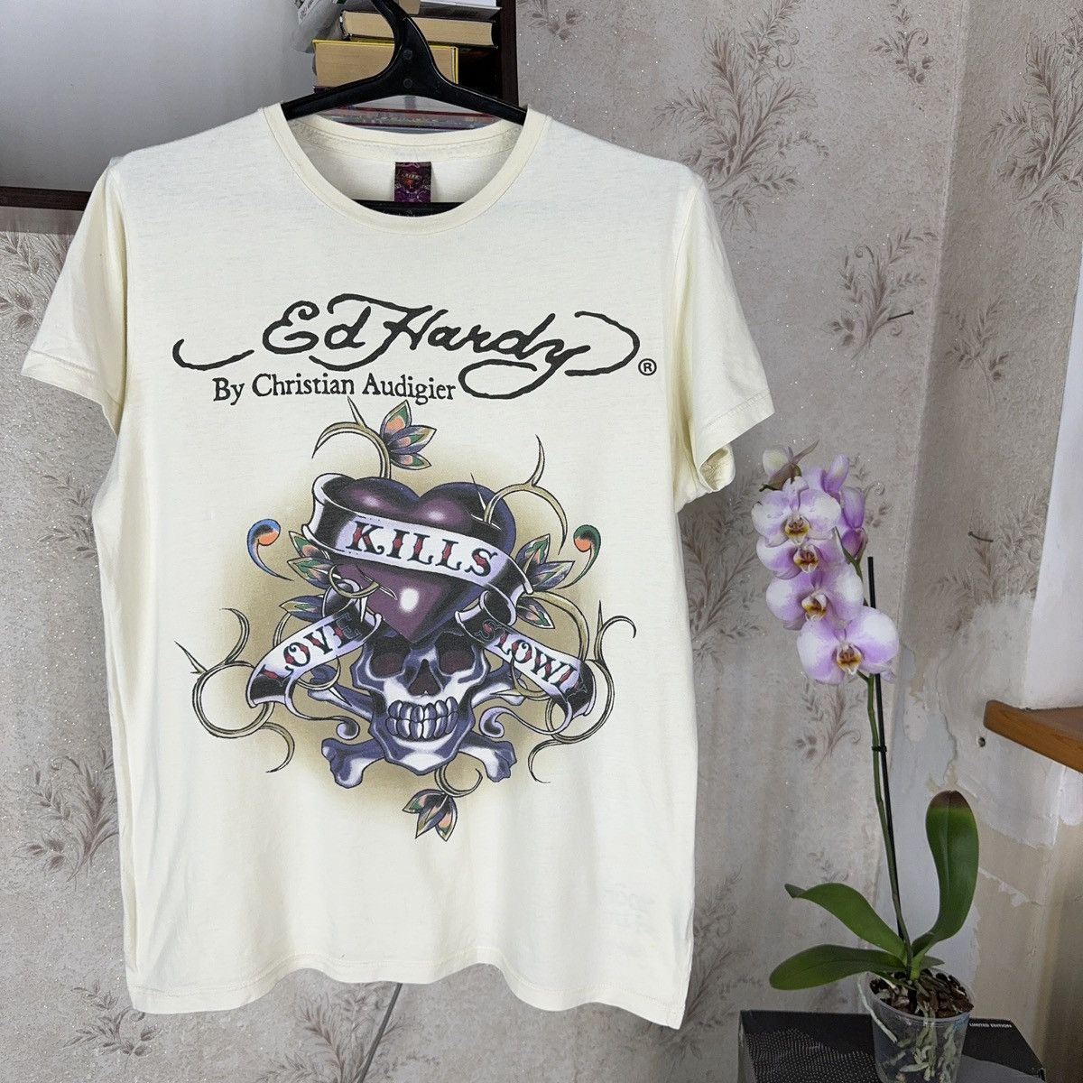 Christian Audigier × Ed Hardy × Vintage Vintage Ed Hardy T shirt by Chirstian Audiger Beige Love Kil Size US M / EU 48-50 / 2 - 5 Thumbnail