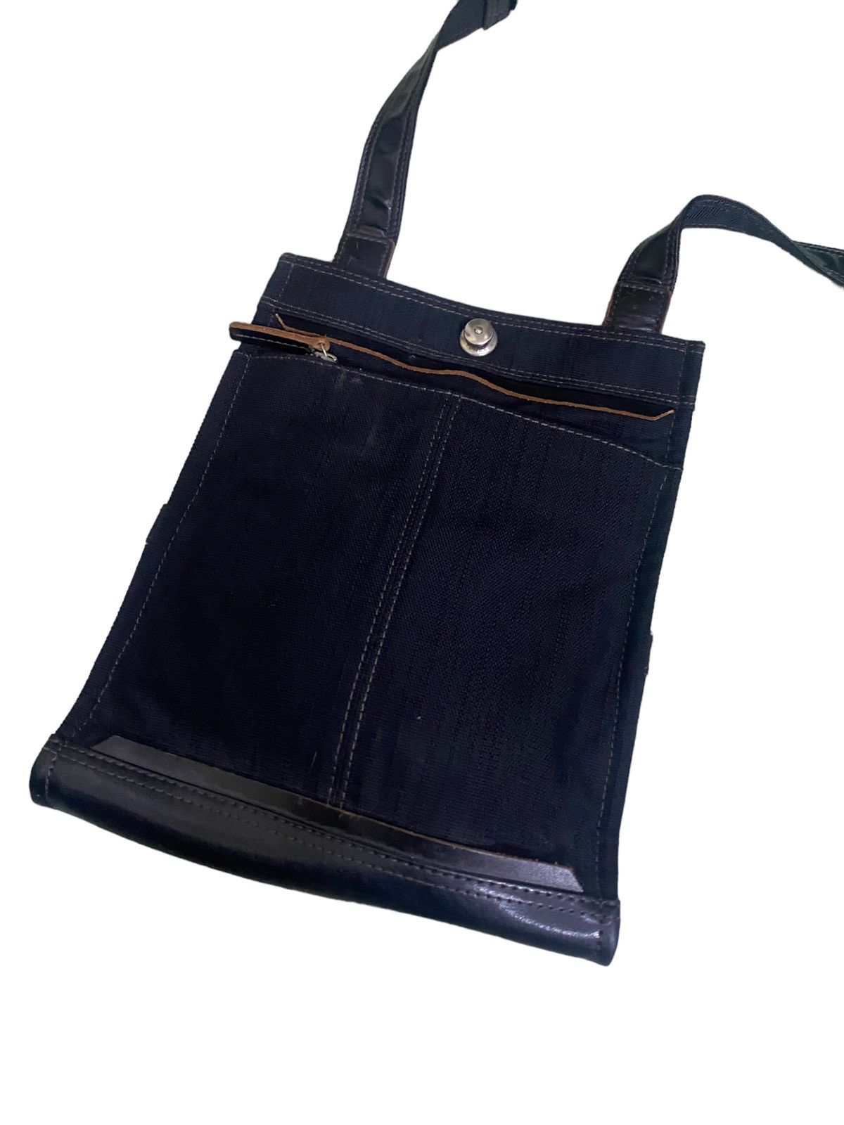 Takeo Kikuchi 💥Takeo Kikuchi Denim Sling Bag Size ONE SIZE - 3 Thumbnail