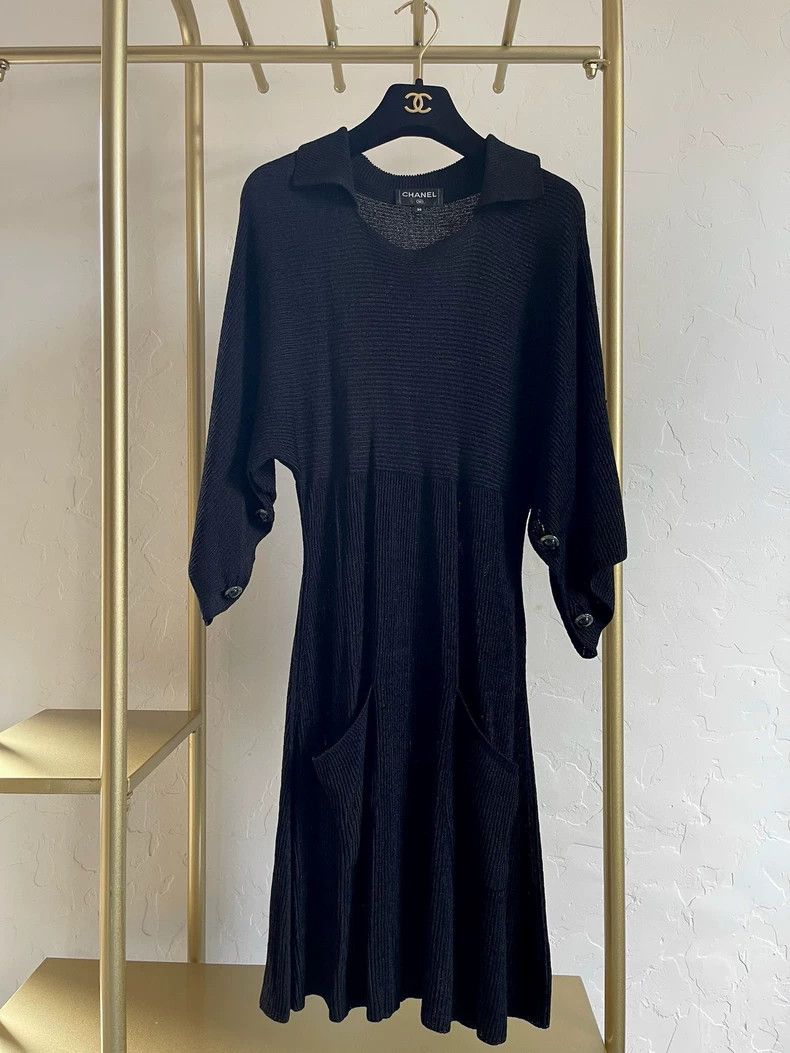 Chanel Chanel Black dress Size XS / US 0-2 / IT 36-38 - 1 Thumbnail