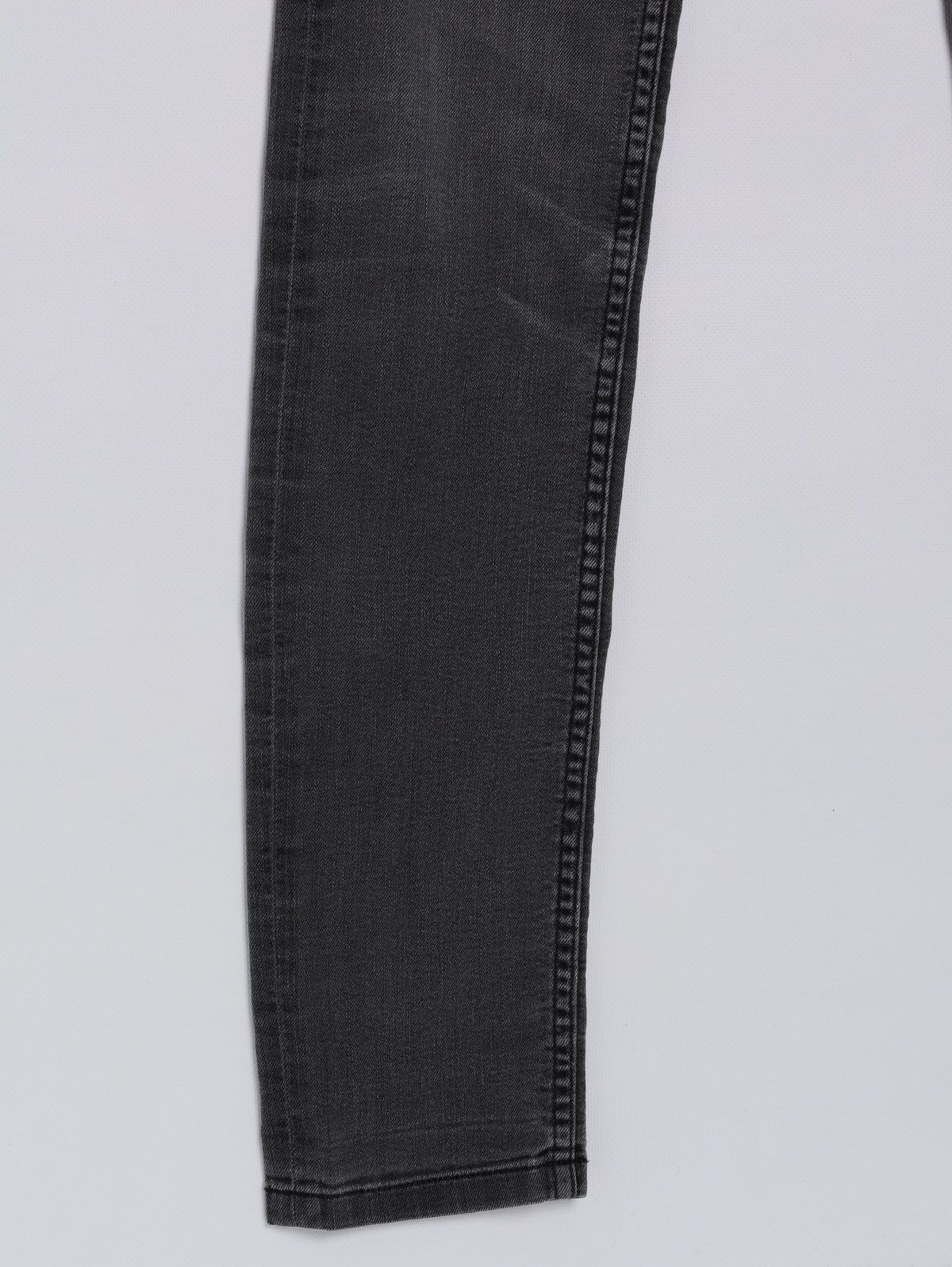 Burberry Burberry London Grey Denim Jeans Size 27" / US 4 / IT 40 - 2 Thumbnail