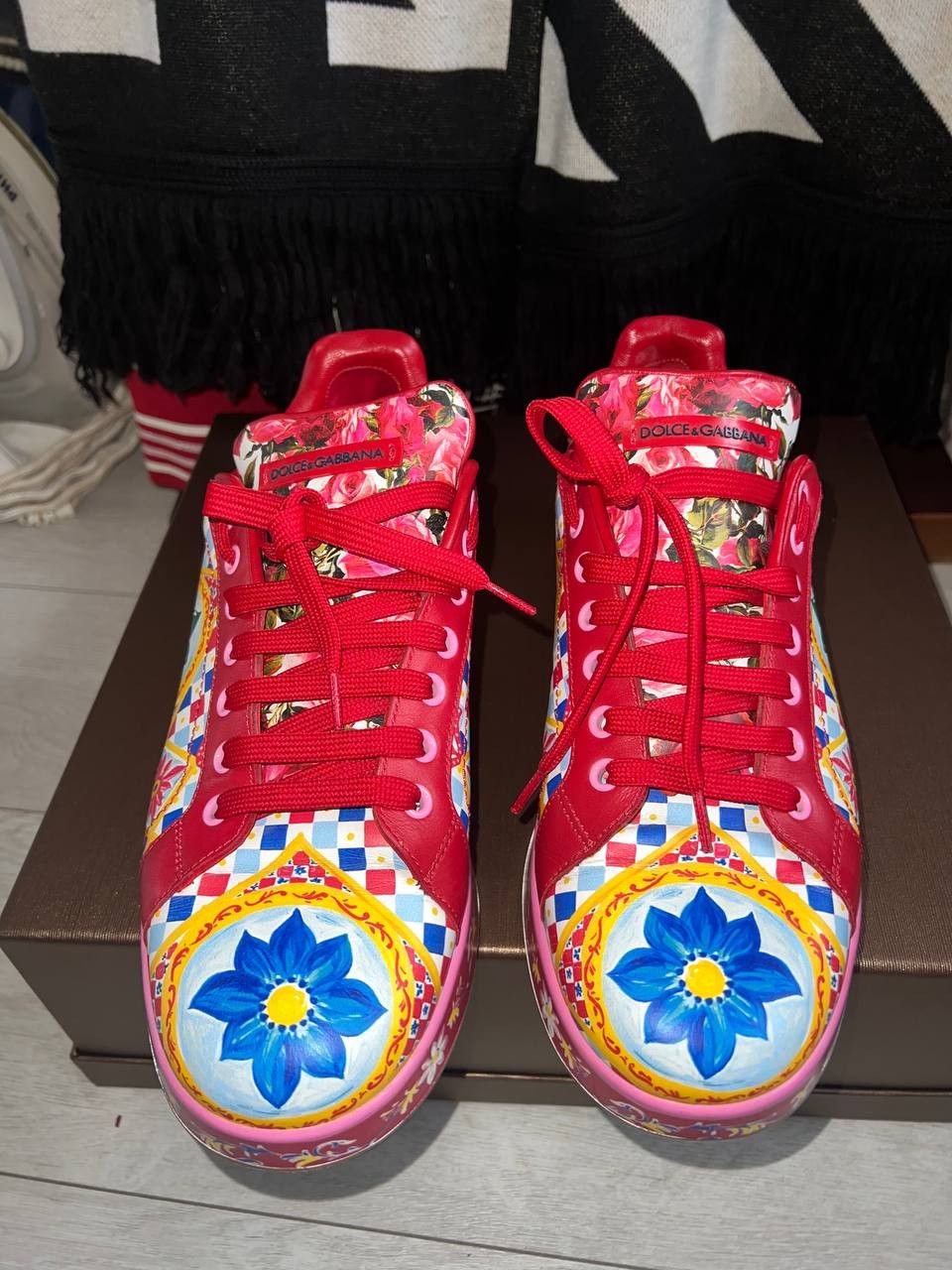 Dolce & Gabbana Dolce & Gabbana Carretto Print Portofino Sneakers Size US 10 / IT 40 - 2 Thumbnail