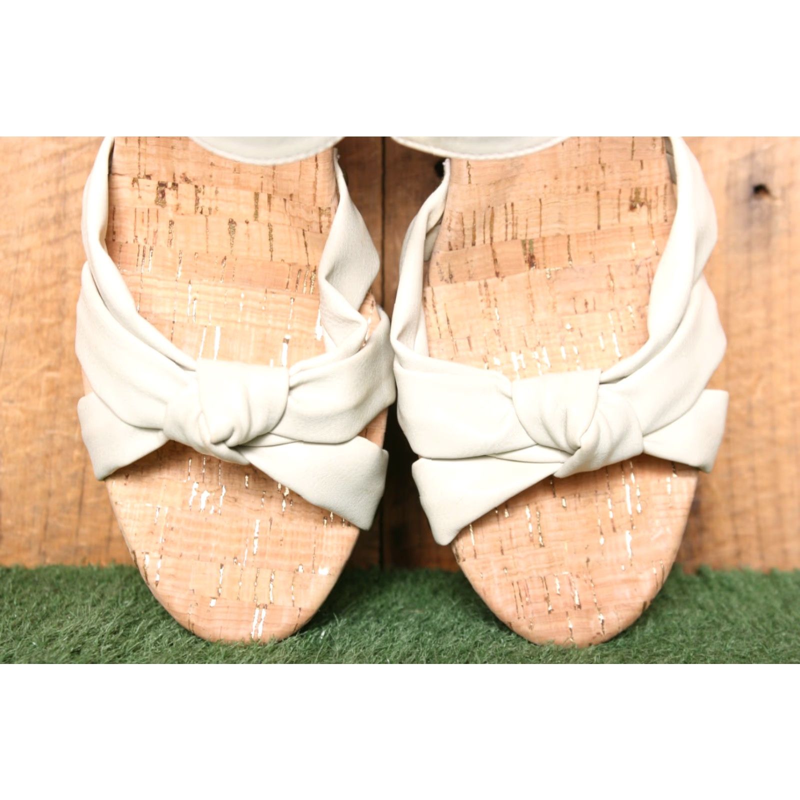 Vintage KORK-EASE Dawson Ivory Leather Platform Sandals Wedge 4.5" Wood Heel Sz. 9M Womens Size US 9 / IT 39 - 5 Thumbnail