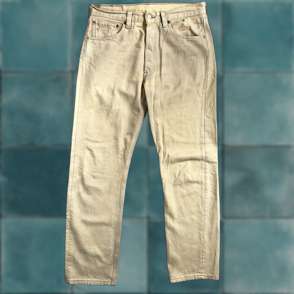 Levi's VINTAGE Levi's 501 Jeans Men Beige 90s USA Light Wash Straight Regular 31x30 31x29 Denim Cotton Button Closure Size US 31 - 1 Thumbnail